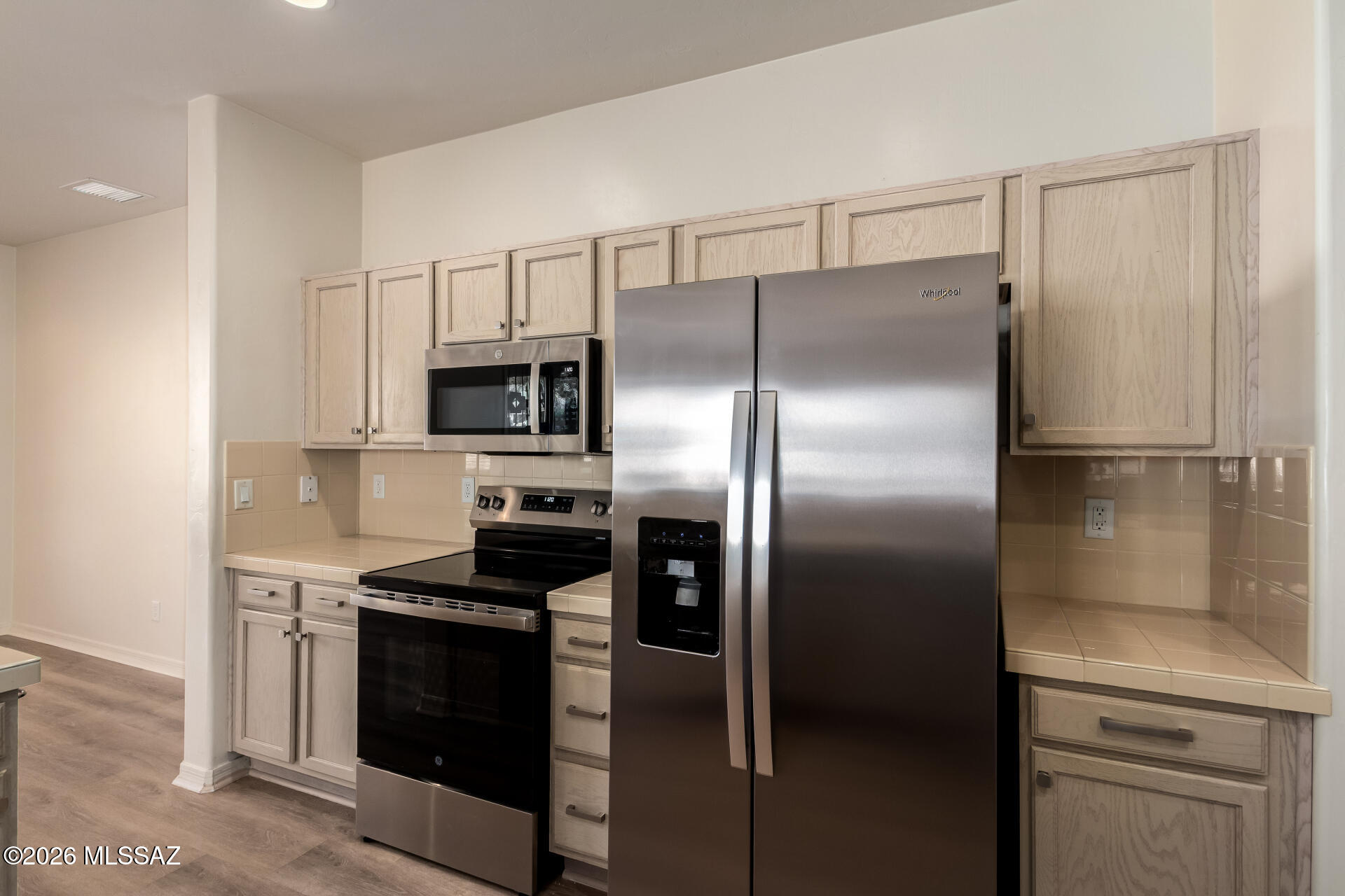 Las Campanas Village (1-111) - Residential