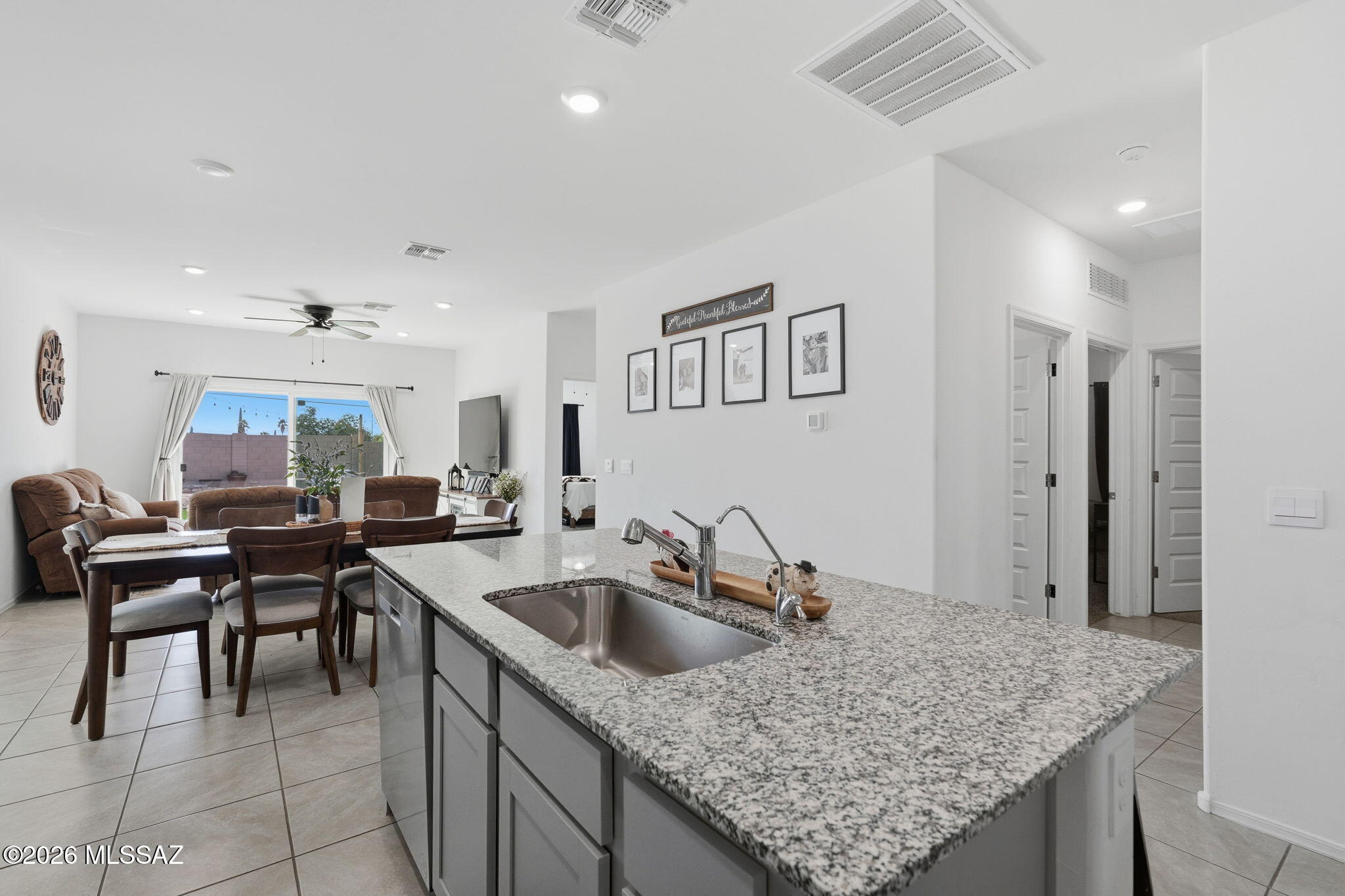 Casas Del Cerrito - Residential