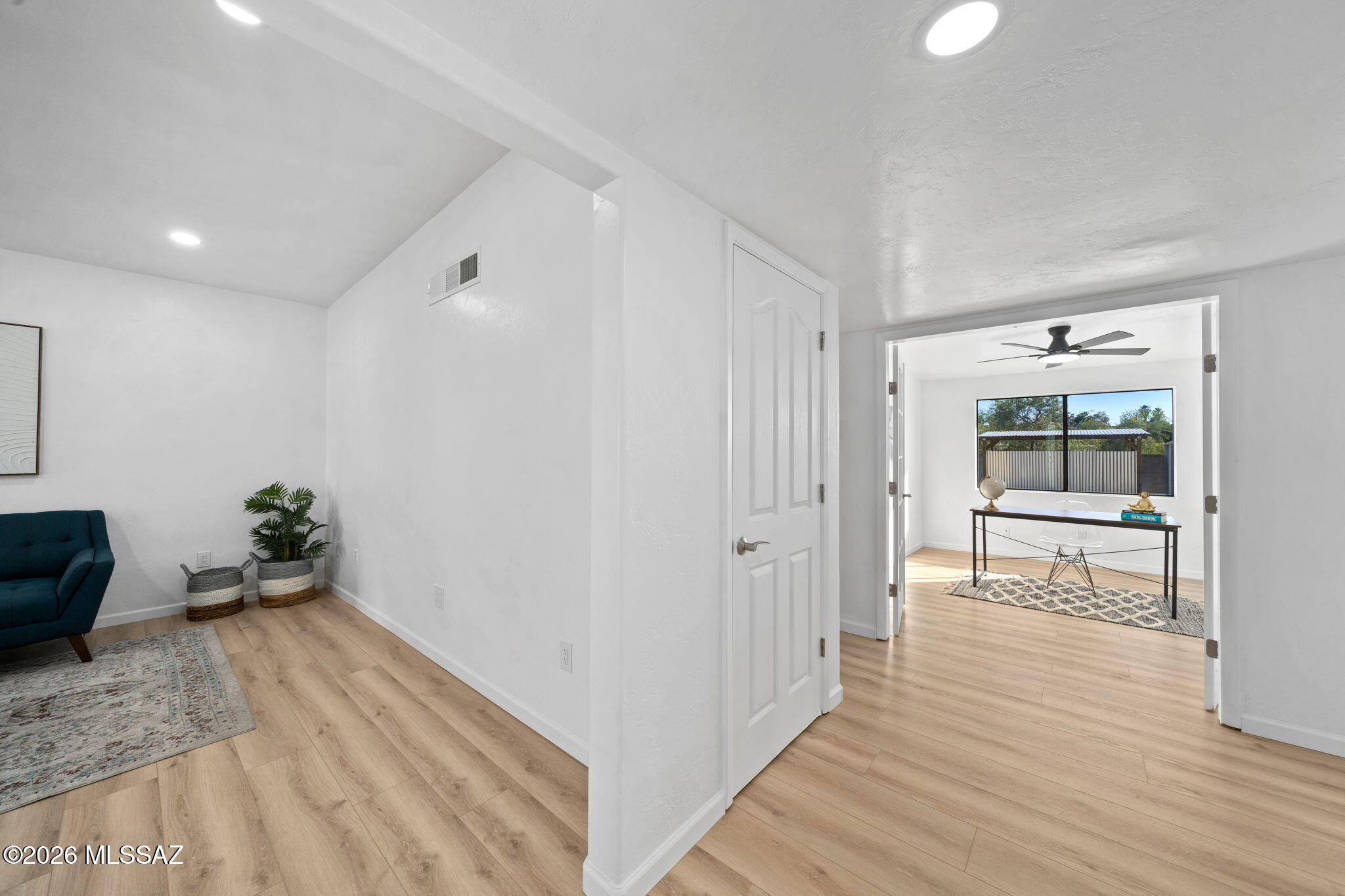 Broadway East (113-253) - Residential
