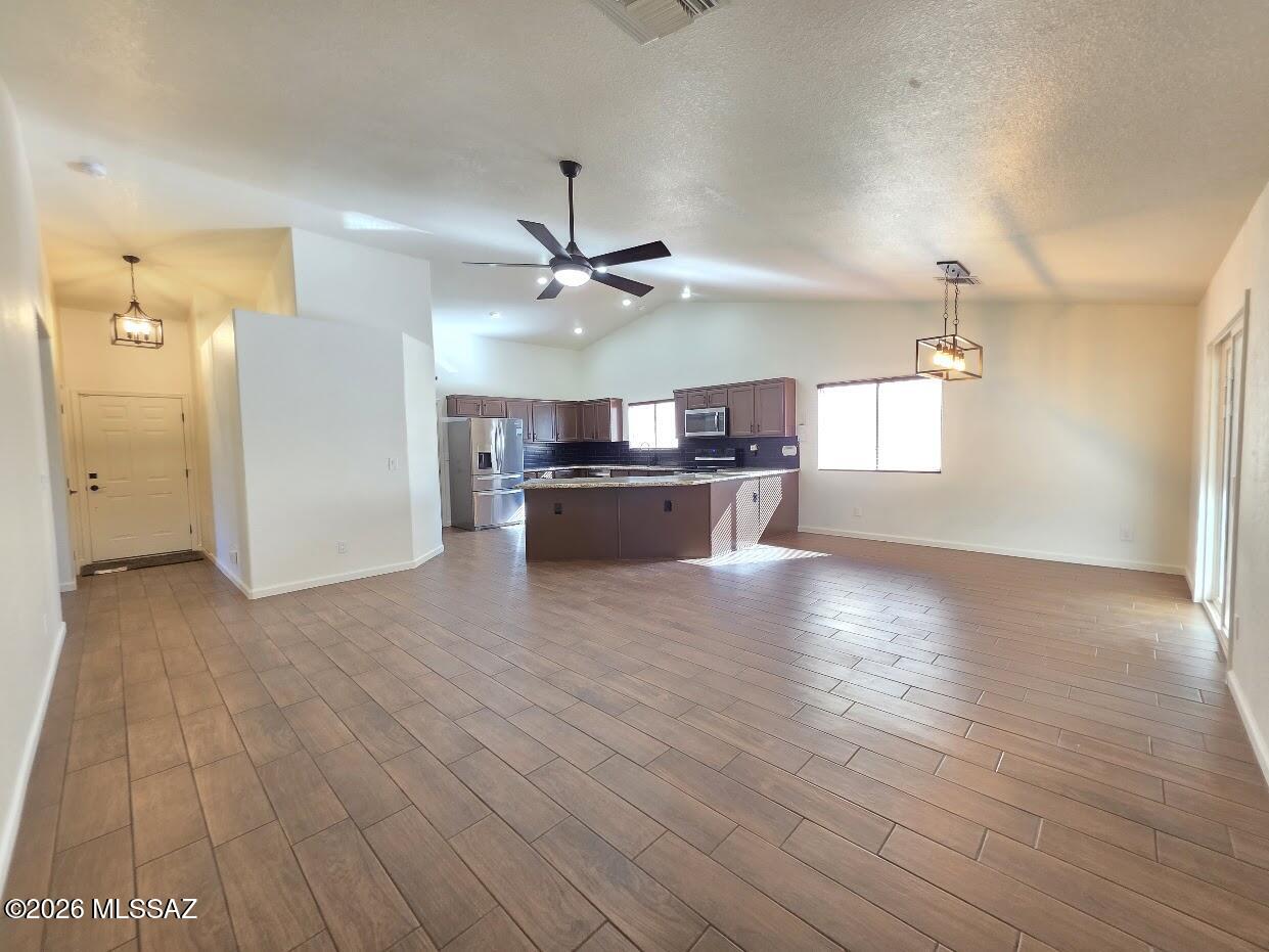 Countryside Crossings (1-51) - Residential Lease