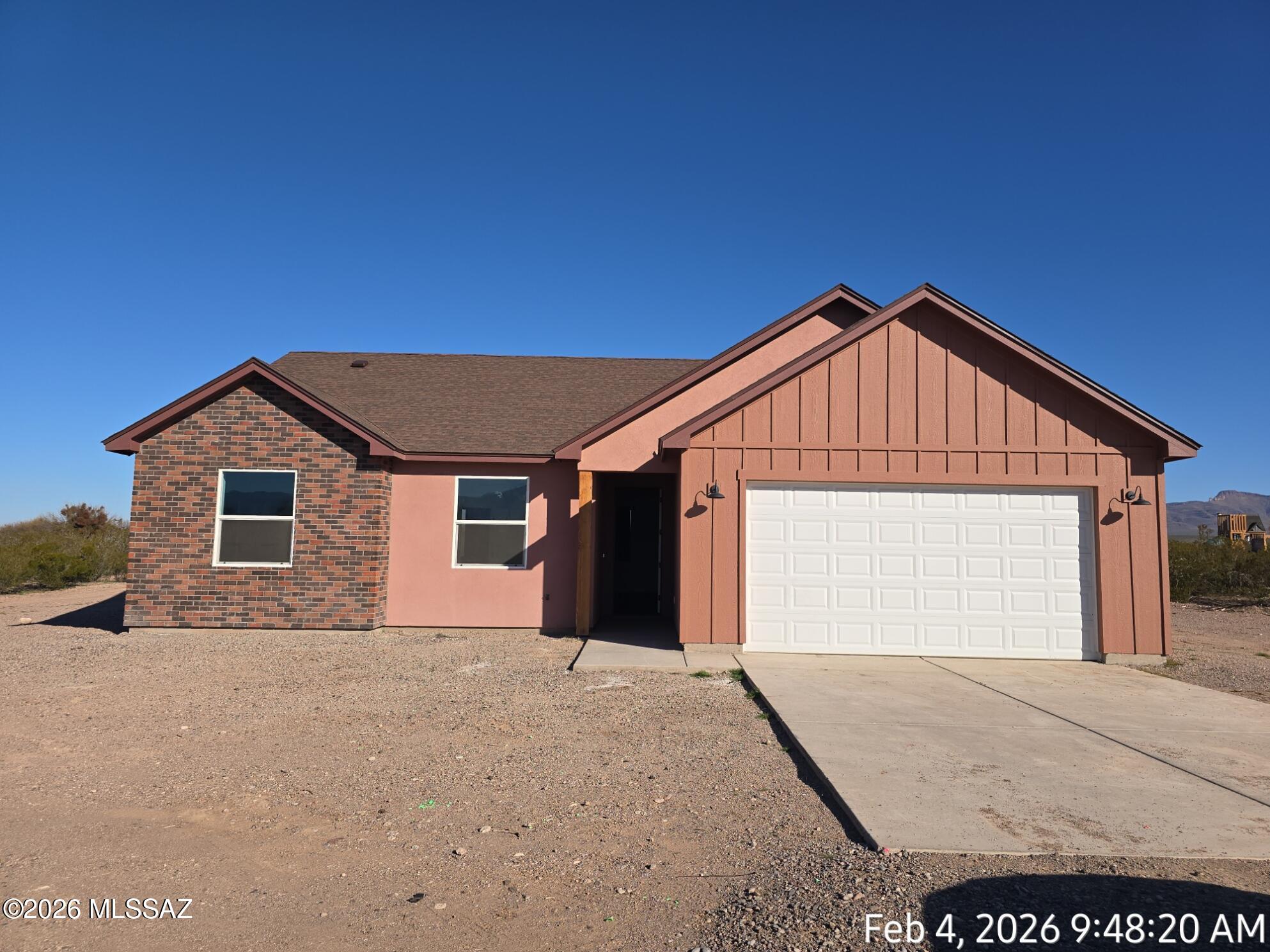 Constructed in 2024 this 3 bedroom 2 bath home has all of the comforts of a new build. Situated on a large 1 acre lot with beautiful rural mountain views, still close to amenities with a county living vibe. Large windows in family room with open kitchen area for easy country living. Don't miss out on this great property! 2 car attached garage, all stainless appliances. This property is now active in an online auction. All offers must be submitted through the property's listing page on www.auction.com. The sale will be subject to a 5% buyer's premium pursuant to the Auction Terms and Conditions (minimums may apply). All auction bids will be processed subject to seller approval.