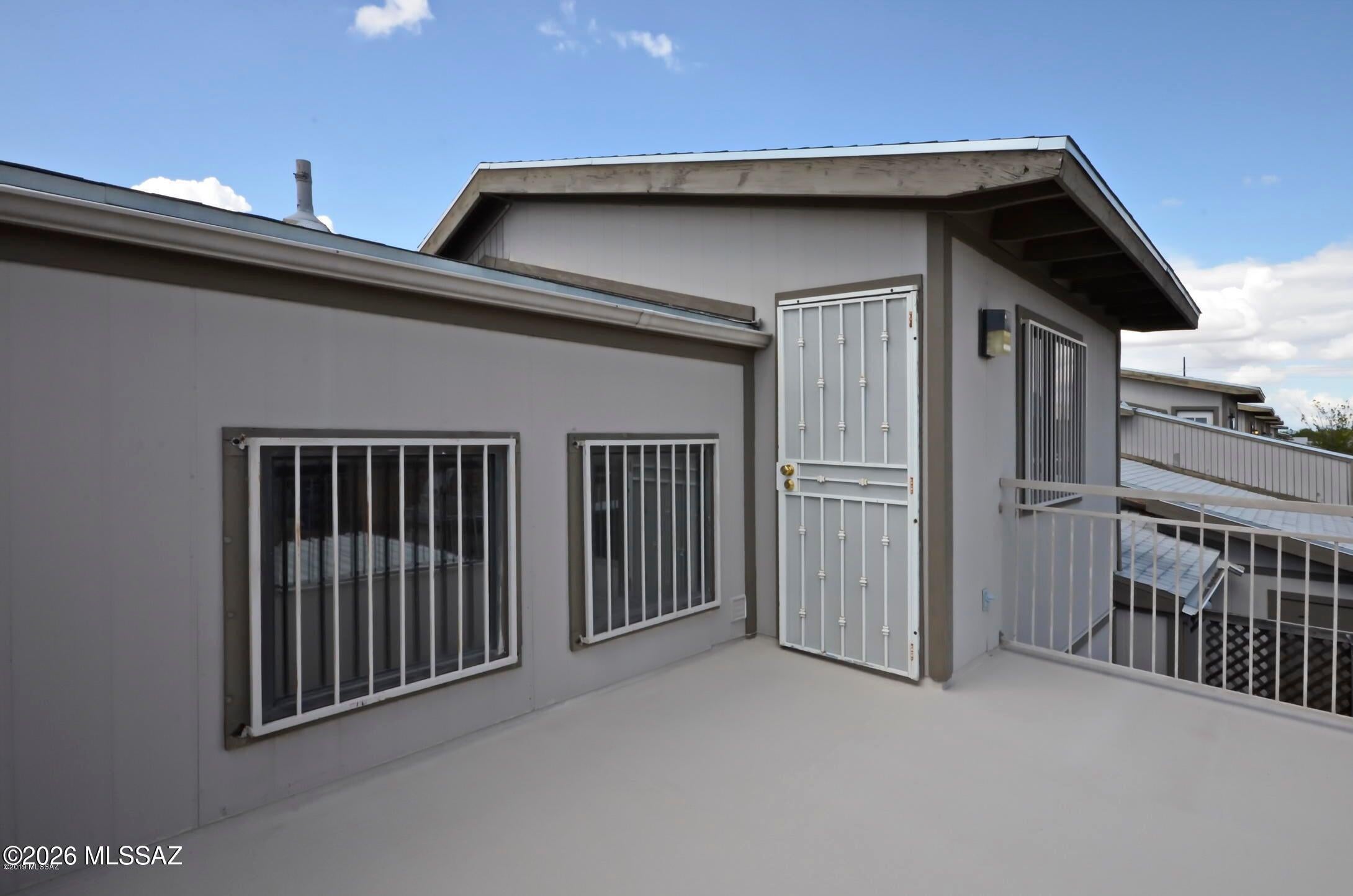 Centre Court Townhomes (1-106) - Residential Lease
