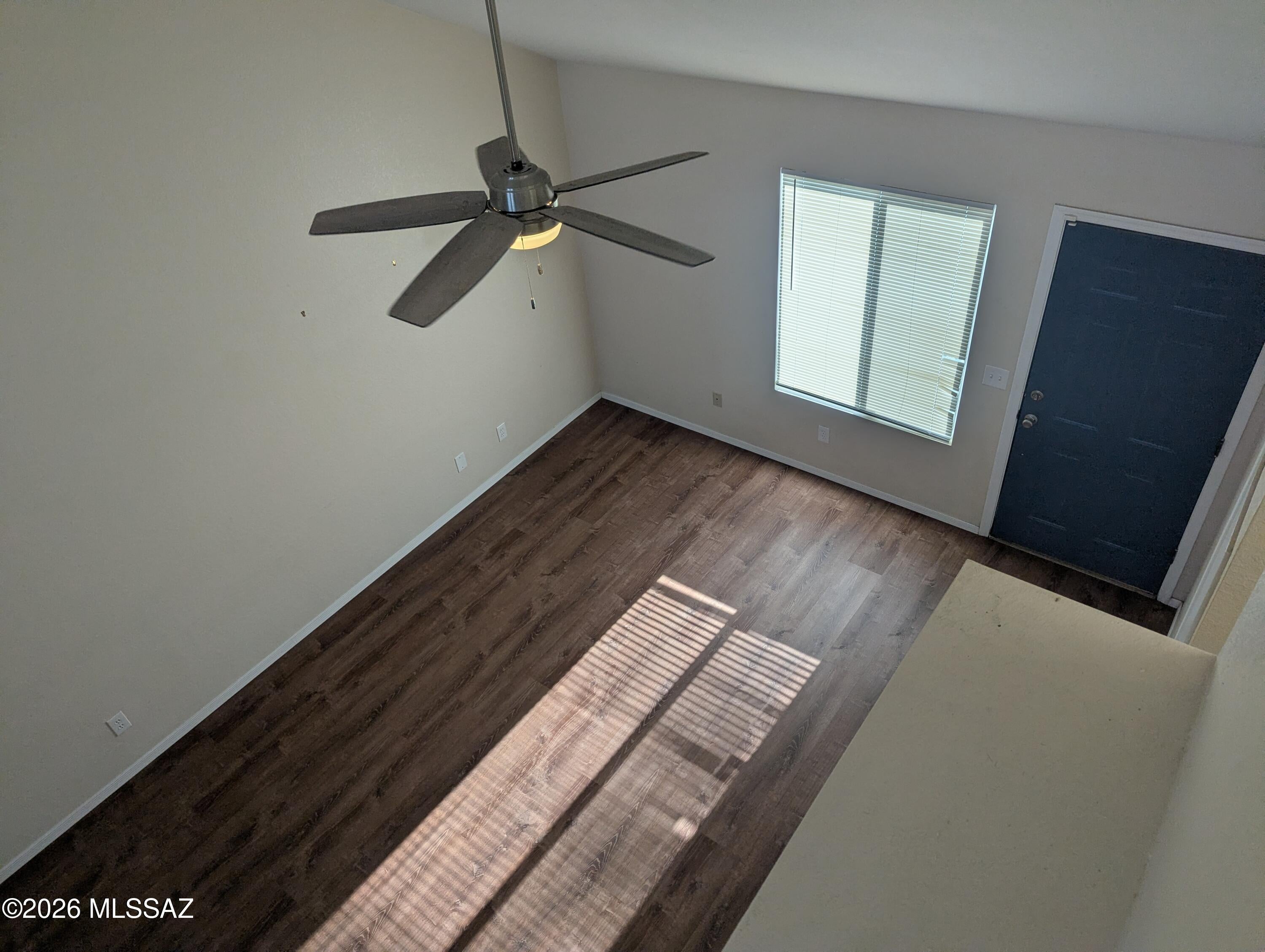 Centre Court Townhomes (1-106) - Residential Lease