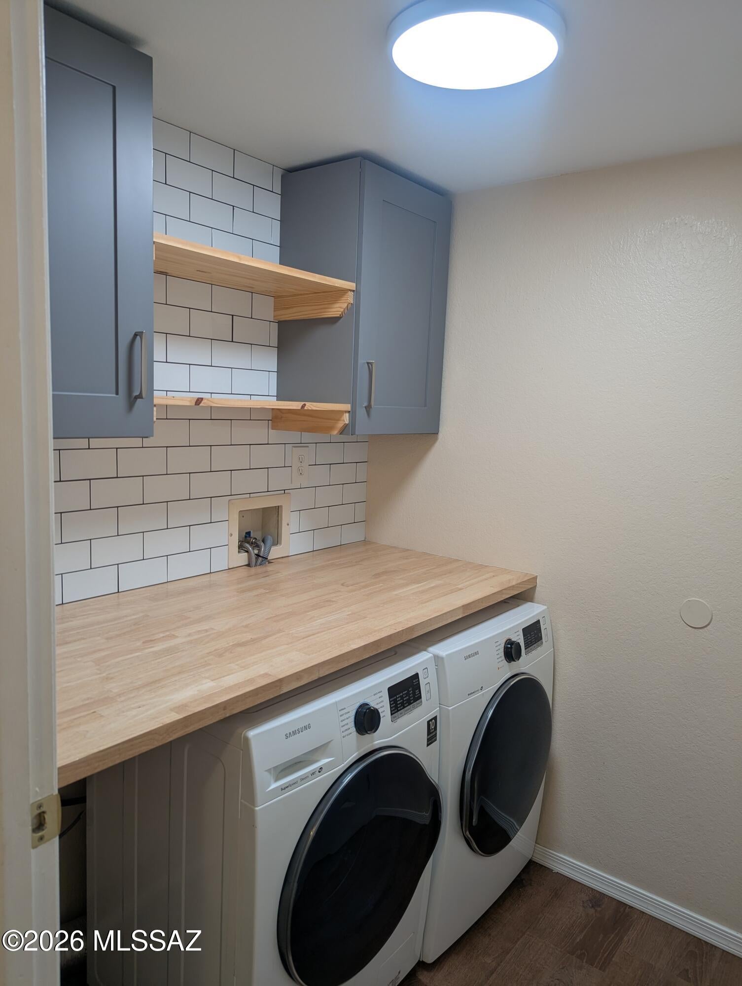 Centre Court Townhomes (1-106) - Residential Lease