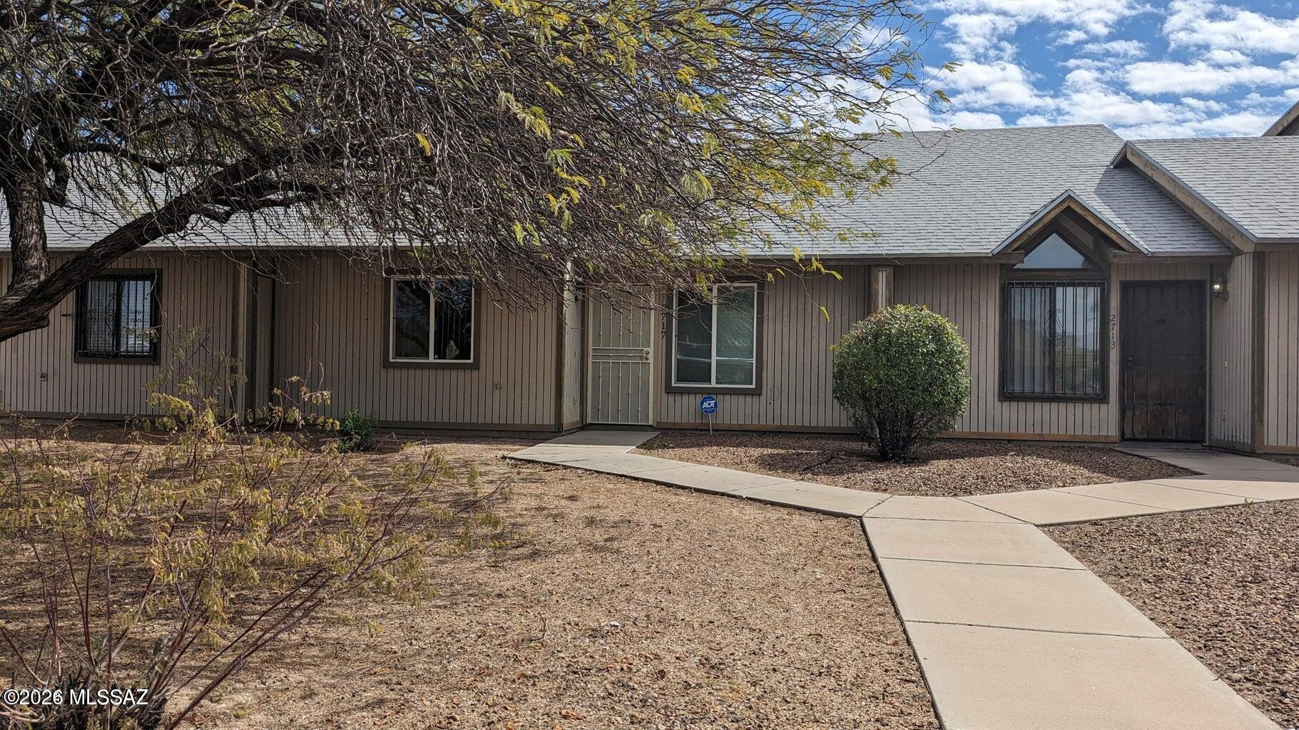 Great townhome! Master bedroom is upstairs with full bath and a walkout rooftop balcony. Downstairs is the 2 guest rooms, one has access to the hall/guest bath. All windows have blinds that you can pull up or down. Good sized kitchen with granite countertops. LVP downstairs, newer washer and dryer. Cool area for storage under the stairs, from the laundry room. Home also has water softner system. Nice little backyard with artifical turf, and privacy fence to keep out prying eyes. Close to community pool and spa.