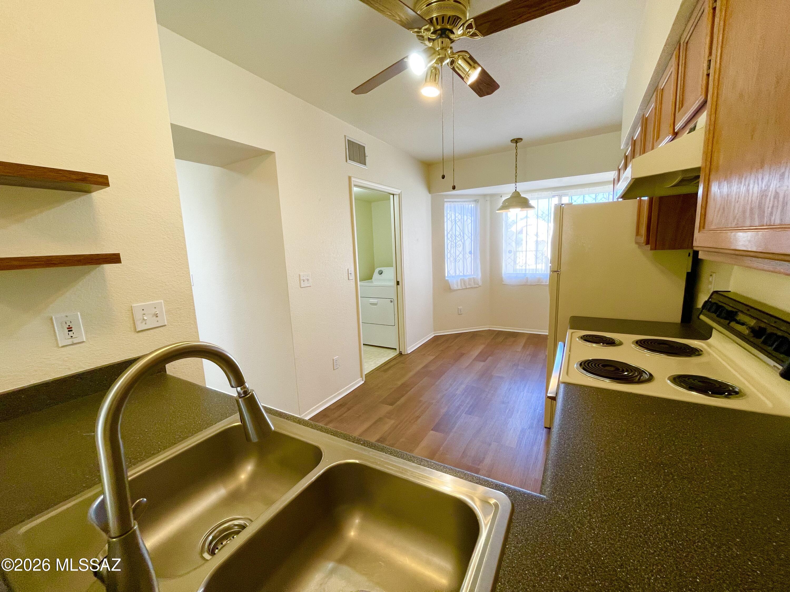 Ladera Brisas Townhouses (1-106) - Residential