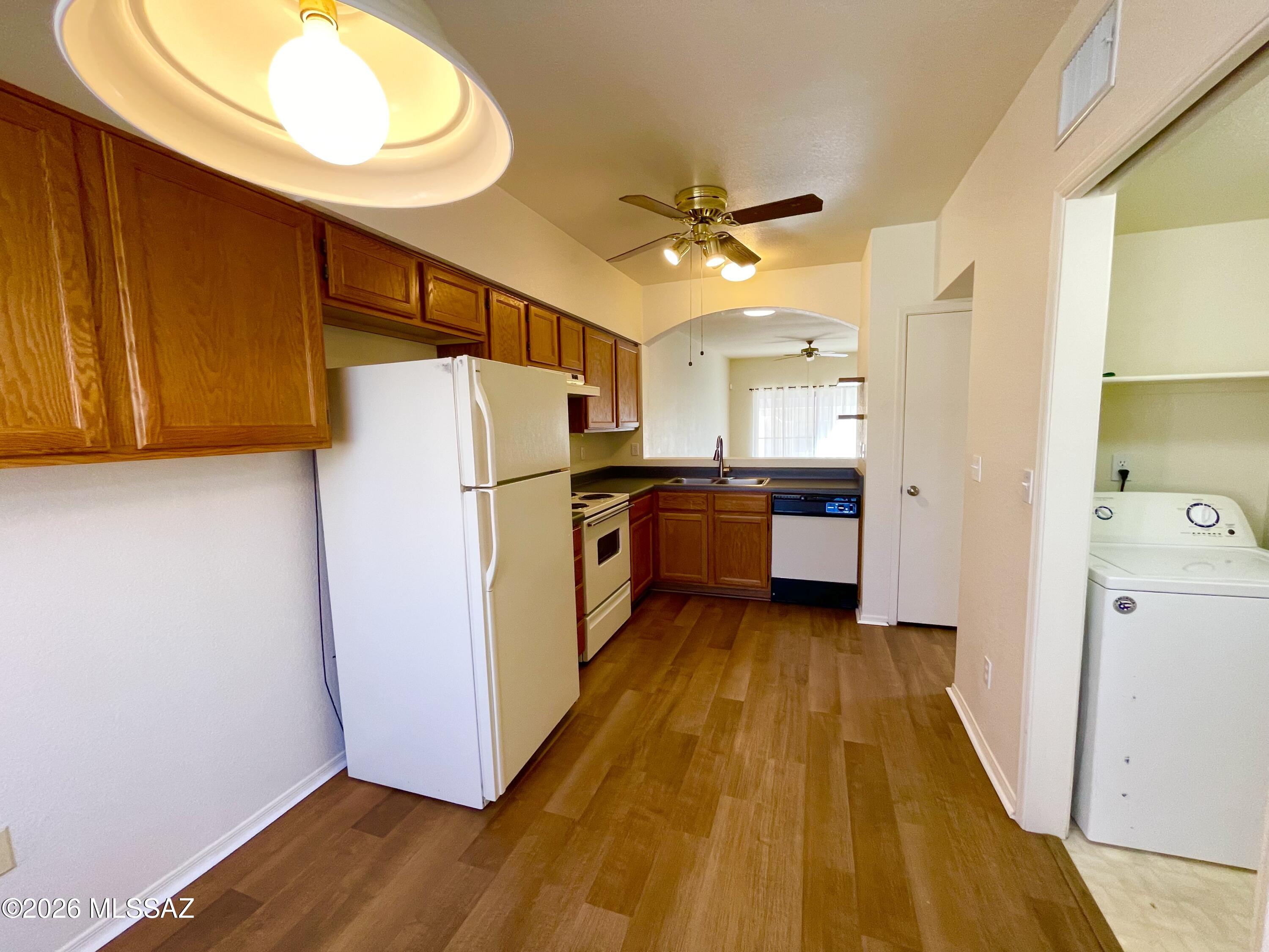 Ladera Brisas Townhouses (1-106) - Residential