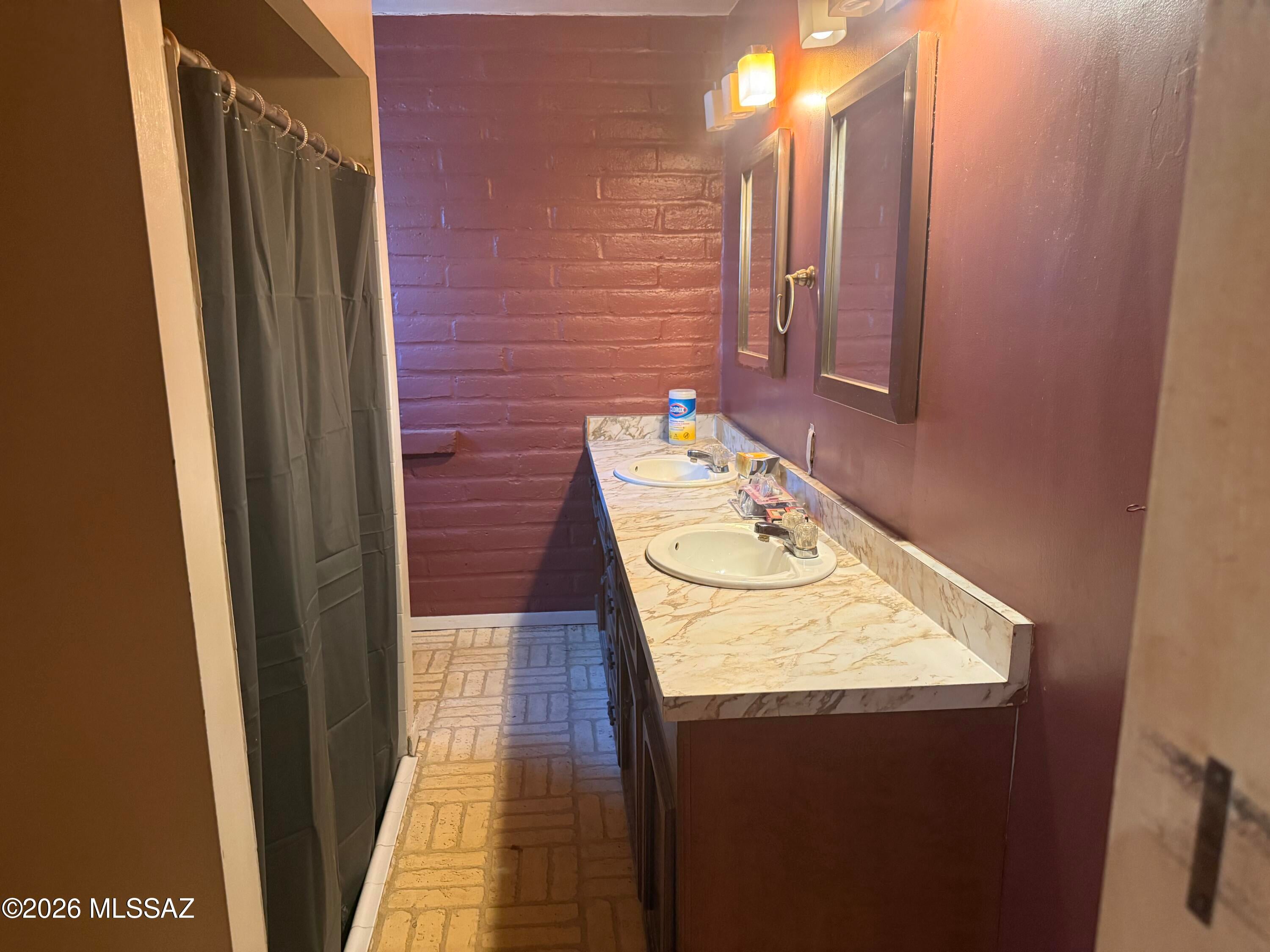 Catalina Heights Annex - Residential
