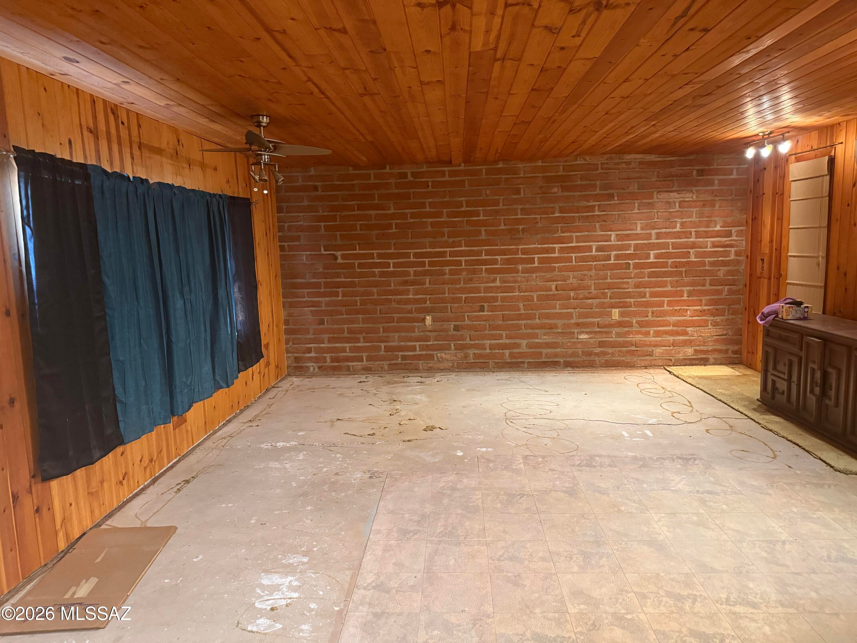 Catalina Heights Annex - Residential