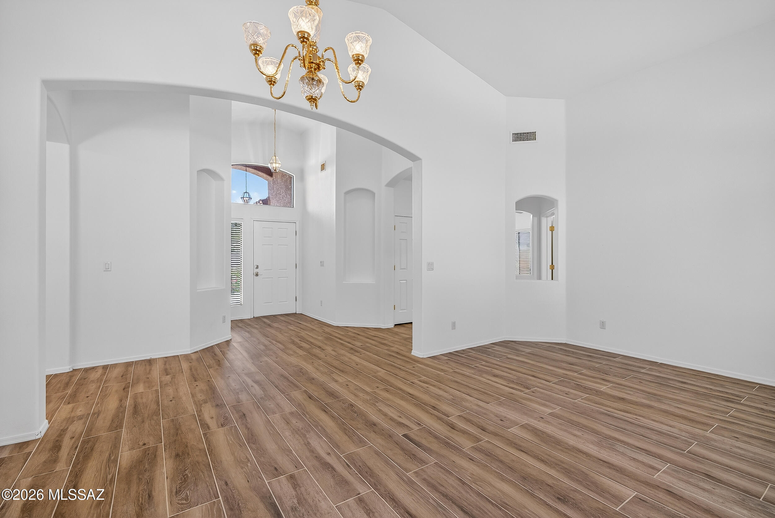 Silverbell Place (1-153) - Residential