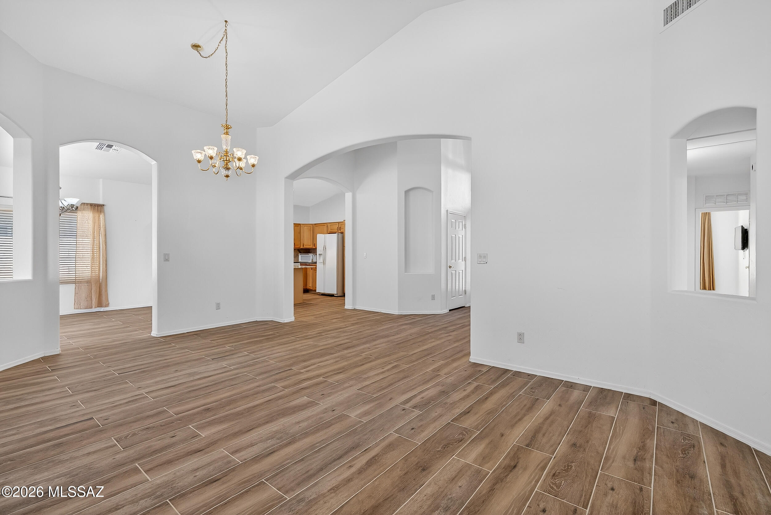 Silverbell Place (1-153) - Residential