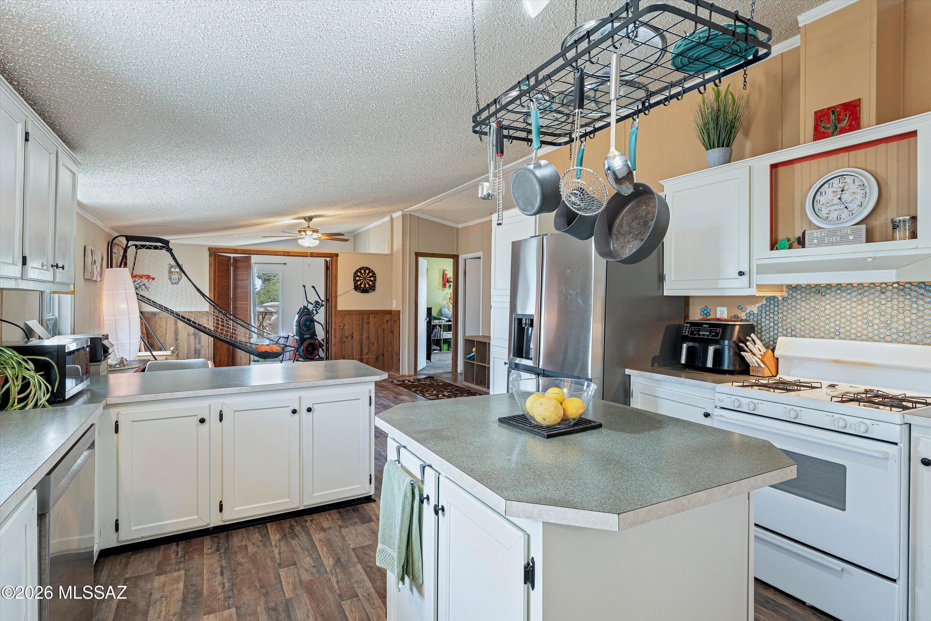 Blanco Estates (72-162) - Residential