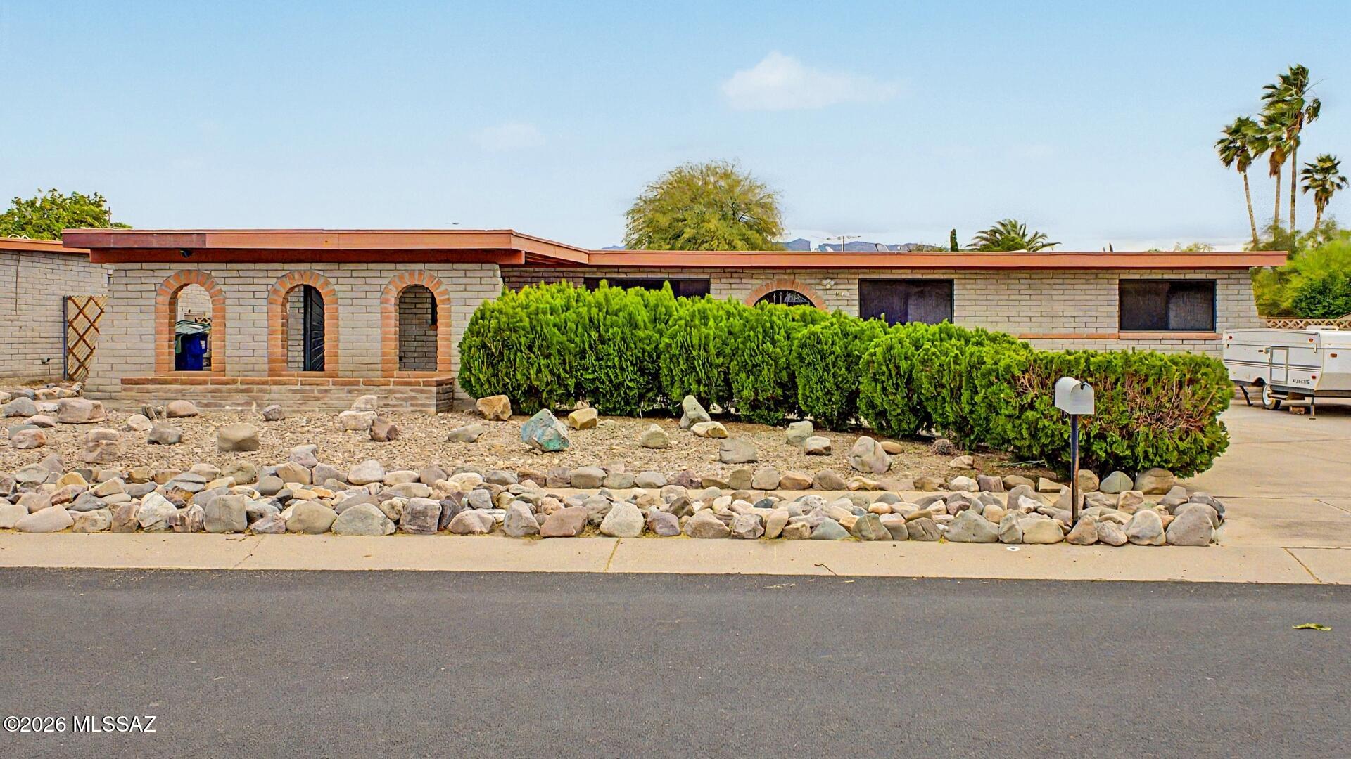RANGE PRICED: $250,000 - $275,000.
Beautiful brick home in a fantastic neighborhood with no HOA! Come see this 3 bedroom, 2 bathroom home that has a great mix of updates and old-school charm inside and a great backyard with turf and a covered patio. This house has plenty of extra storage options and is ready for your personal touch.