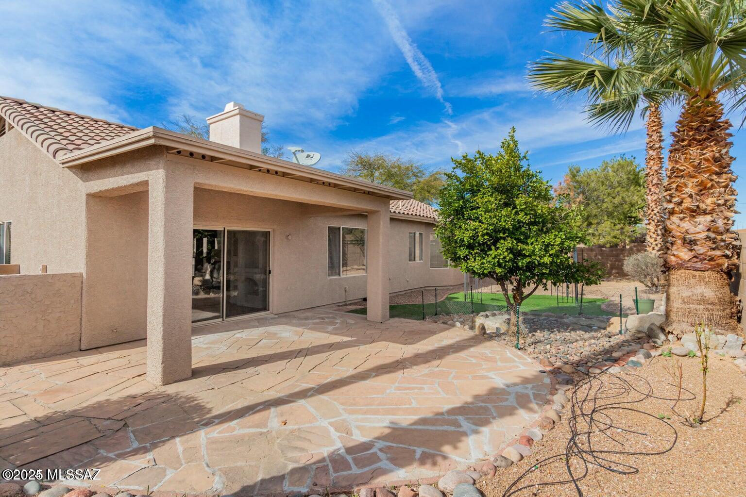 Bluffs (The) 2 - Residential Lease
