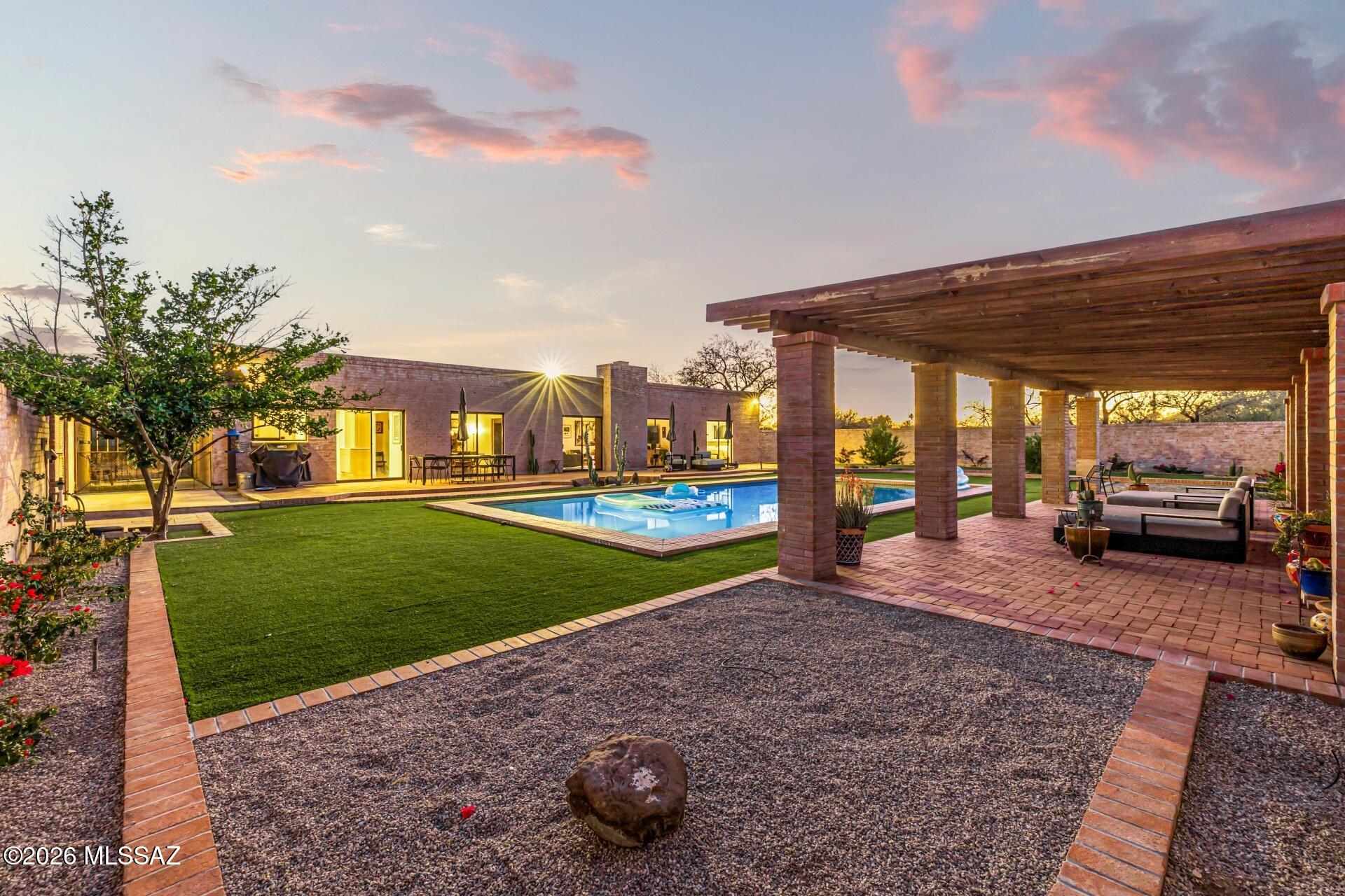 Colonia Solana - Residential