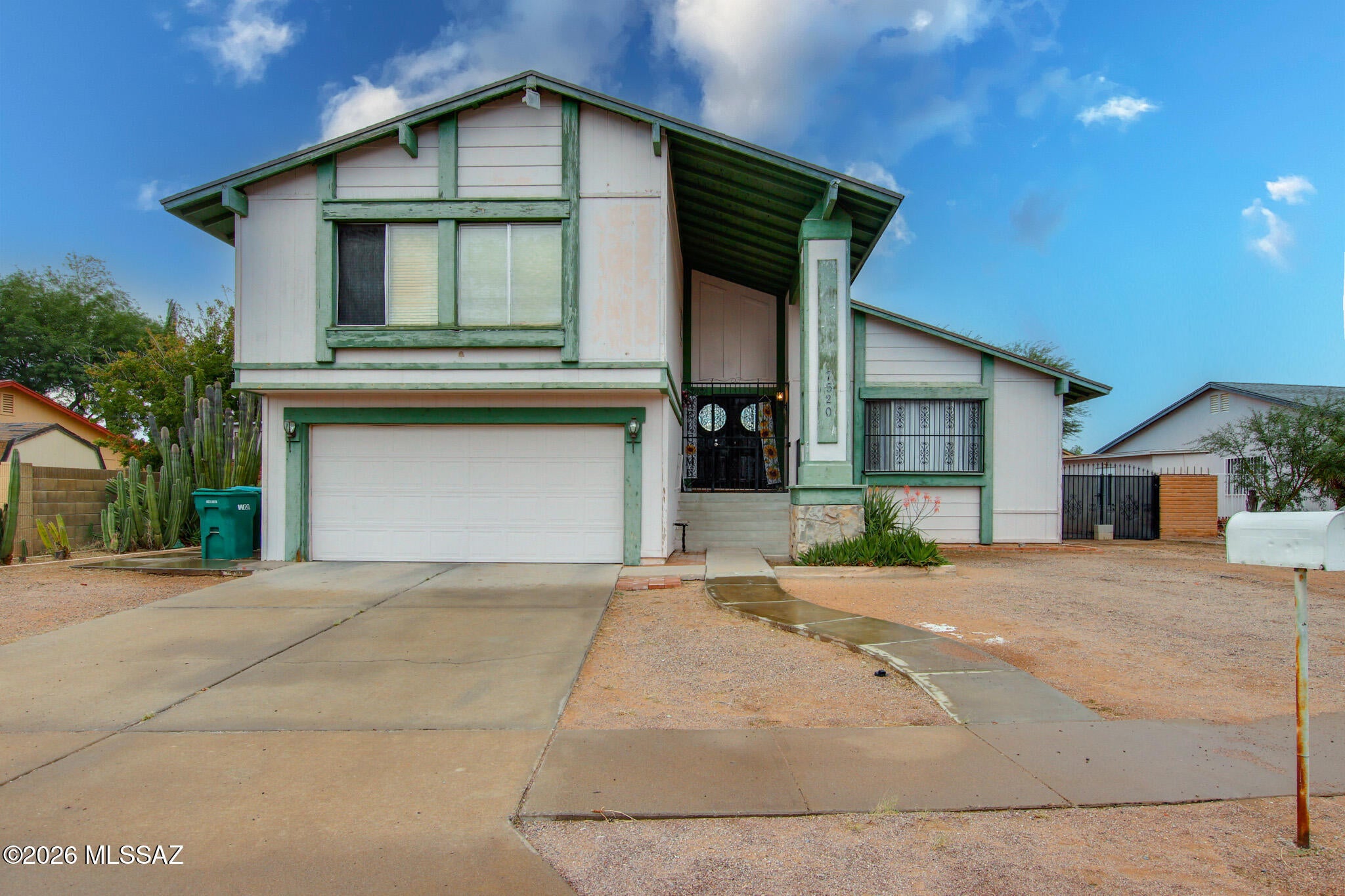 Space, freedom, and endless possibilities! This spacious tri-level home features 4 bedrooms, 2.5 bathrooms, and sits on nearly a quarter-acre lot with NO HOA! The backyard is made for entertaining, featuring a full covered patio and an additional open patio with plenty of room for BBQs, and enjoying Arizona's beautiful starry nights. Whether you're hosting family and friends or simply relaxing outdoors, this home offers the space to make it happen. Don't miss your chance to make this home yours! Schedule your private showing today before it's gone!