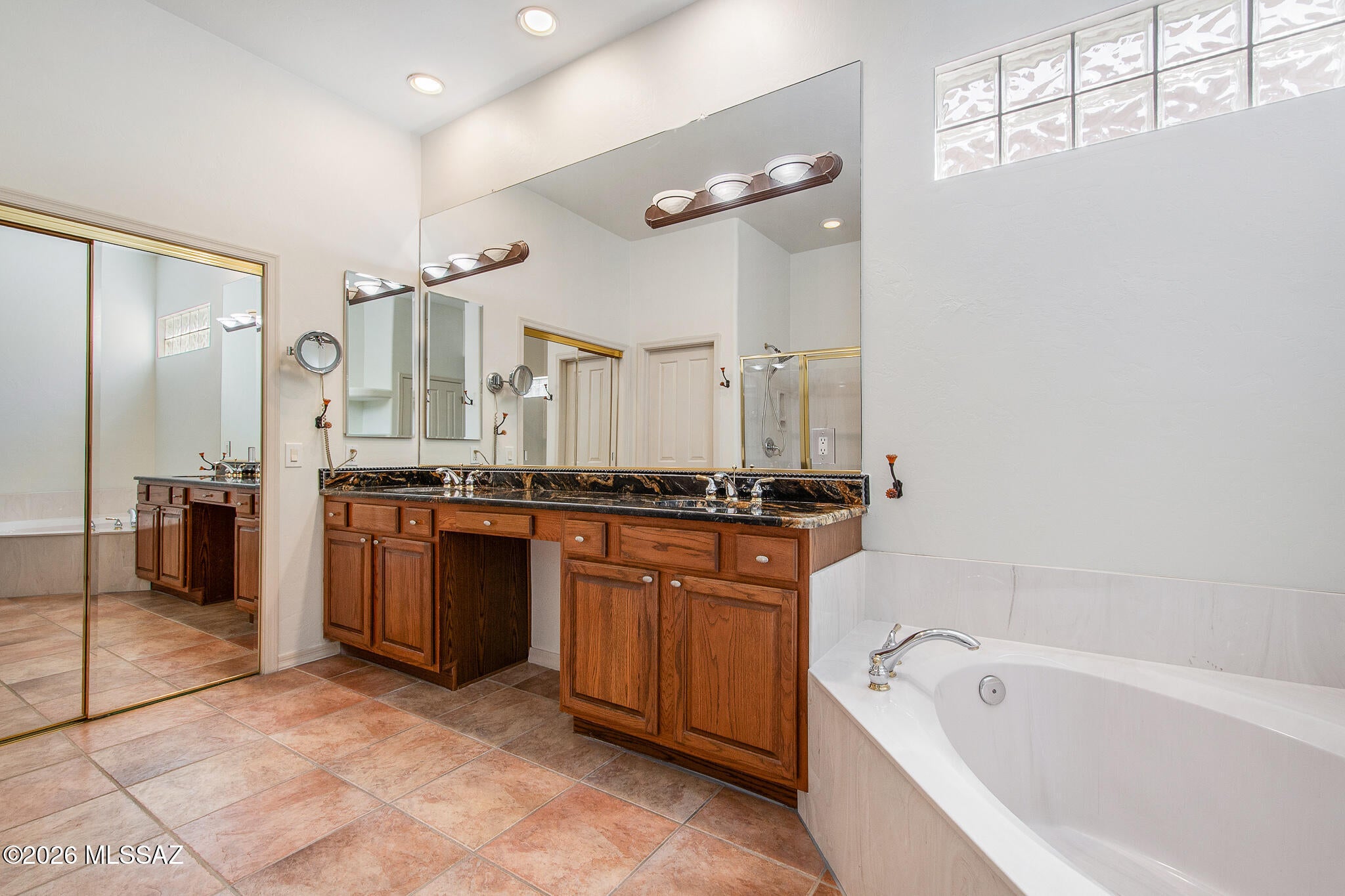 Sabino Mountain (1-290) - Residential