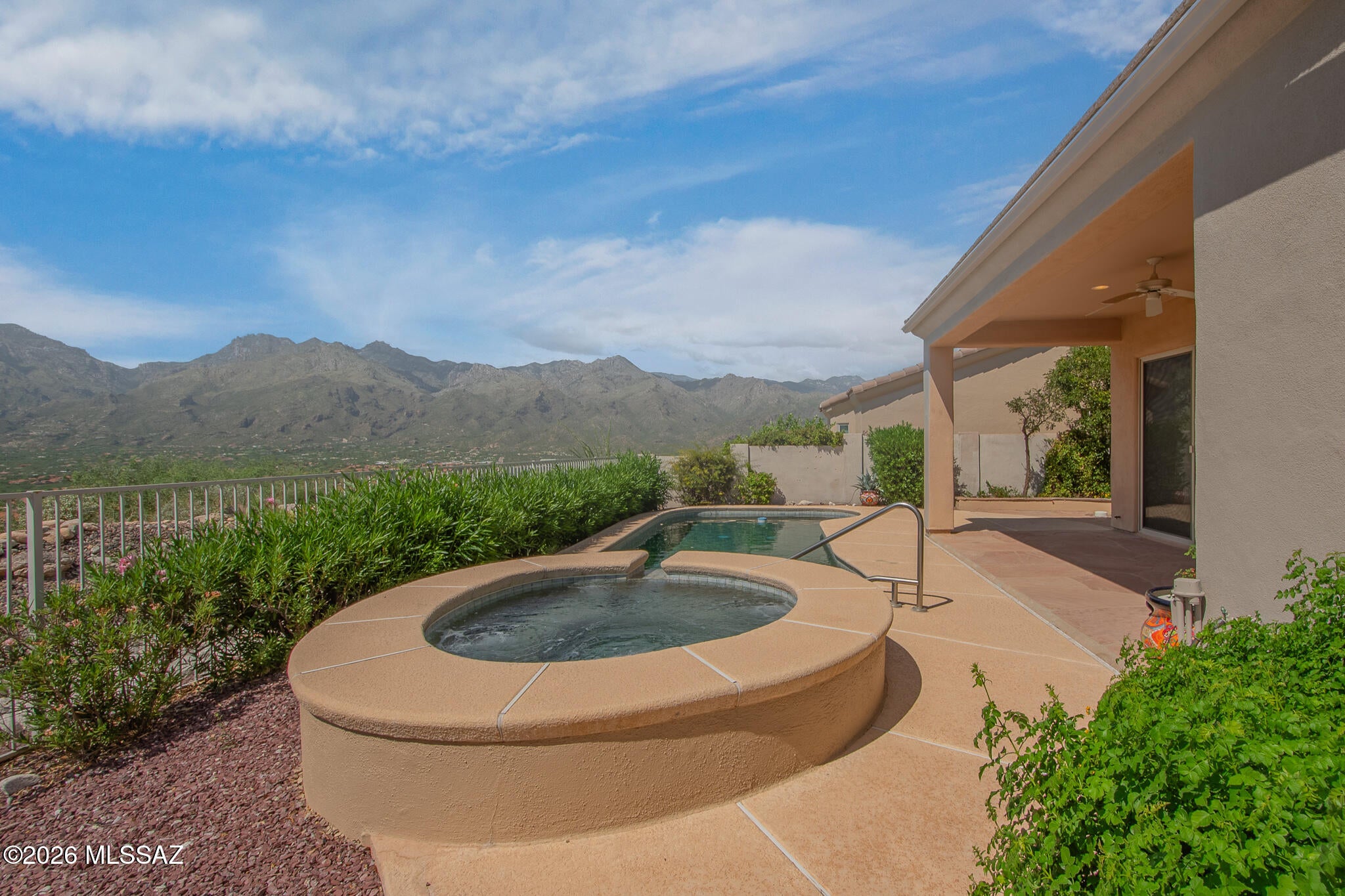 Sabino Mountain (1-290) - Residential