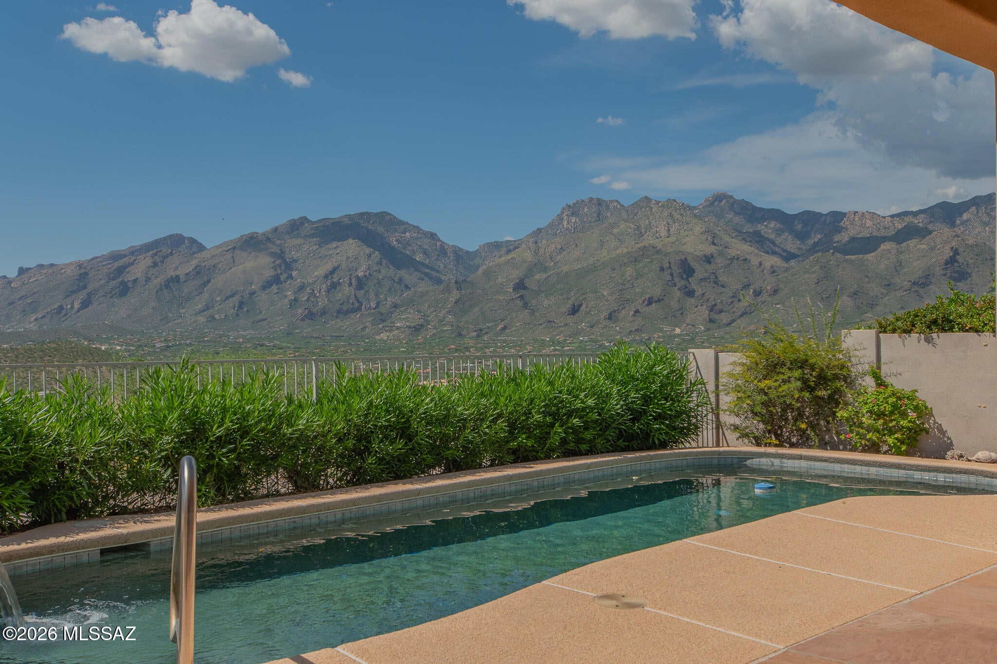 Sabino Mountain (1-290) - Residential