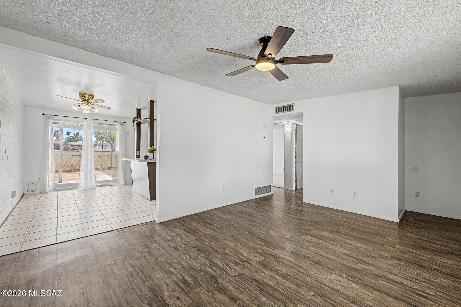 Palm Grove Clusters Resub (16-185) - Residential