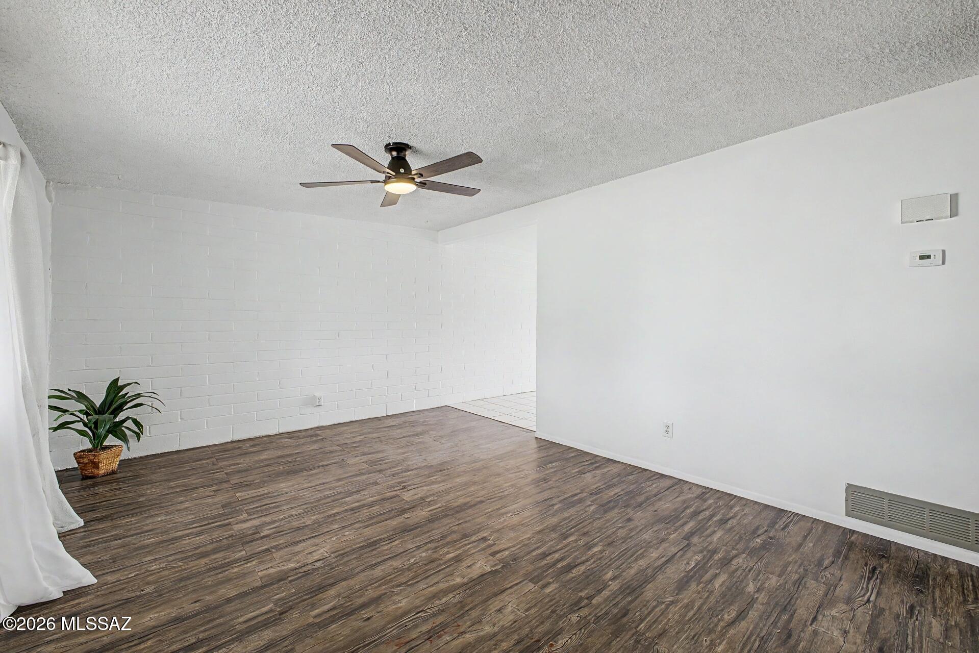 Palm Grove Clusters Resub (16-185) - Residential