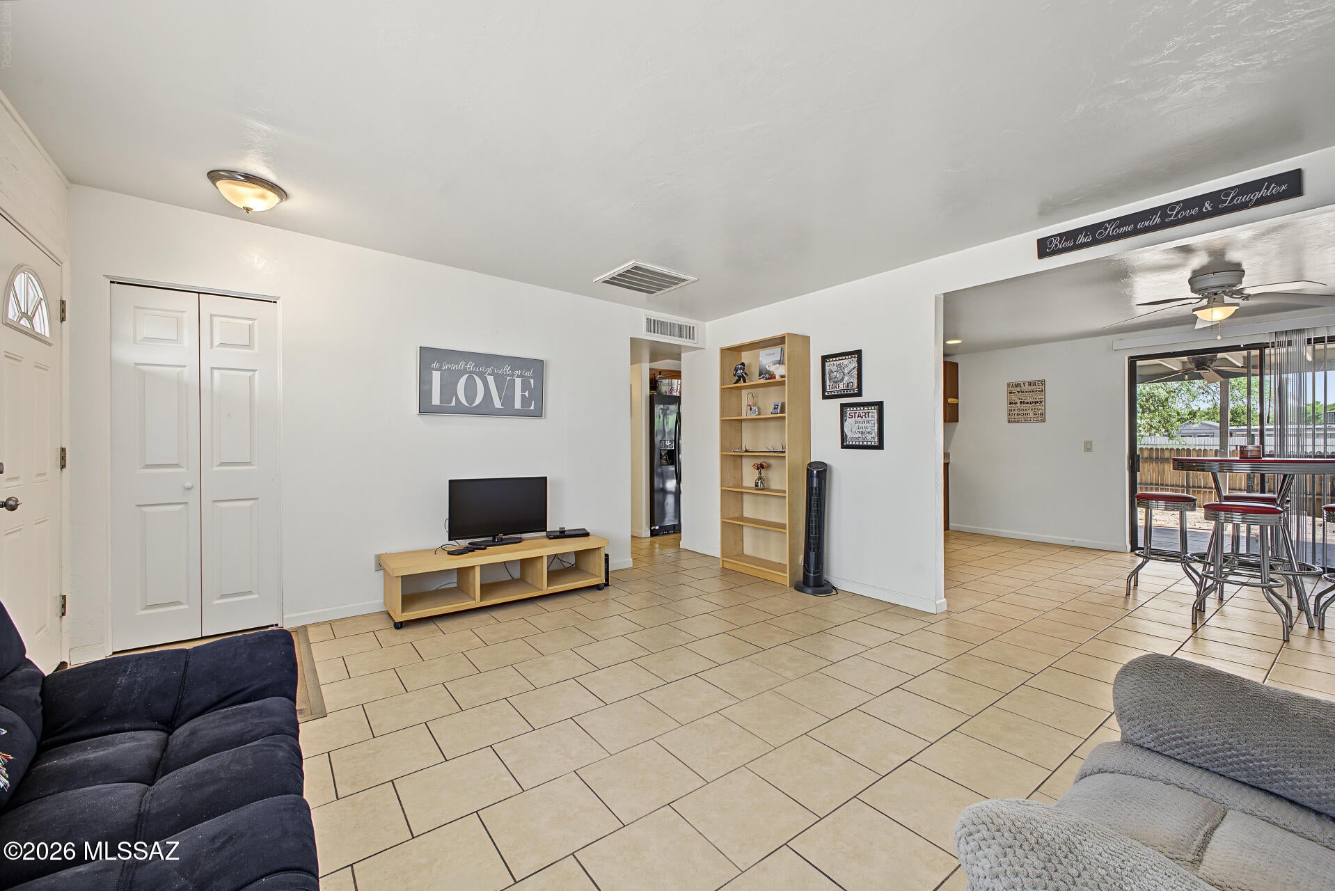 Casas Adobes Park (94-194) - Residential