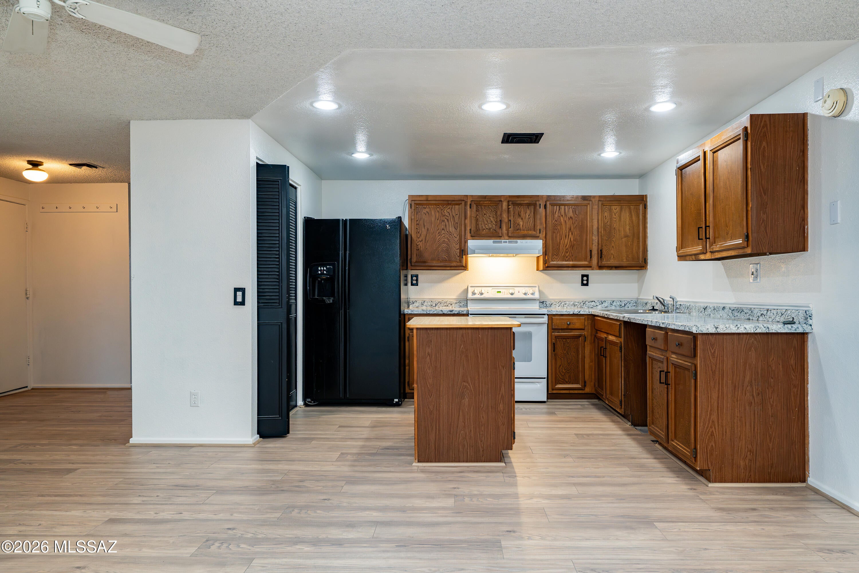 Del Bac Heights(1-35) - Residential