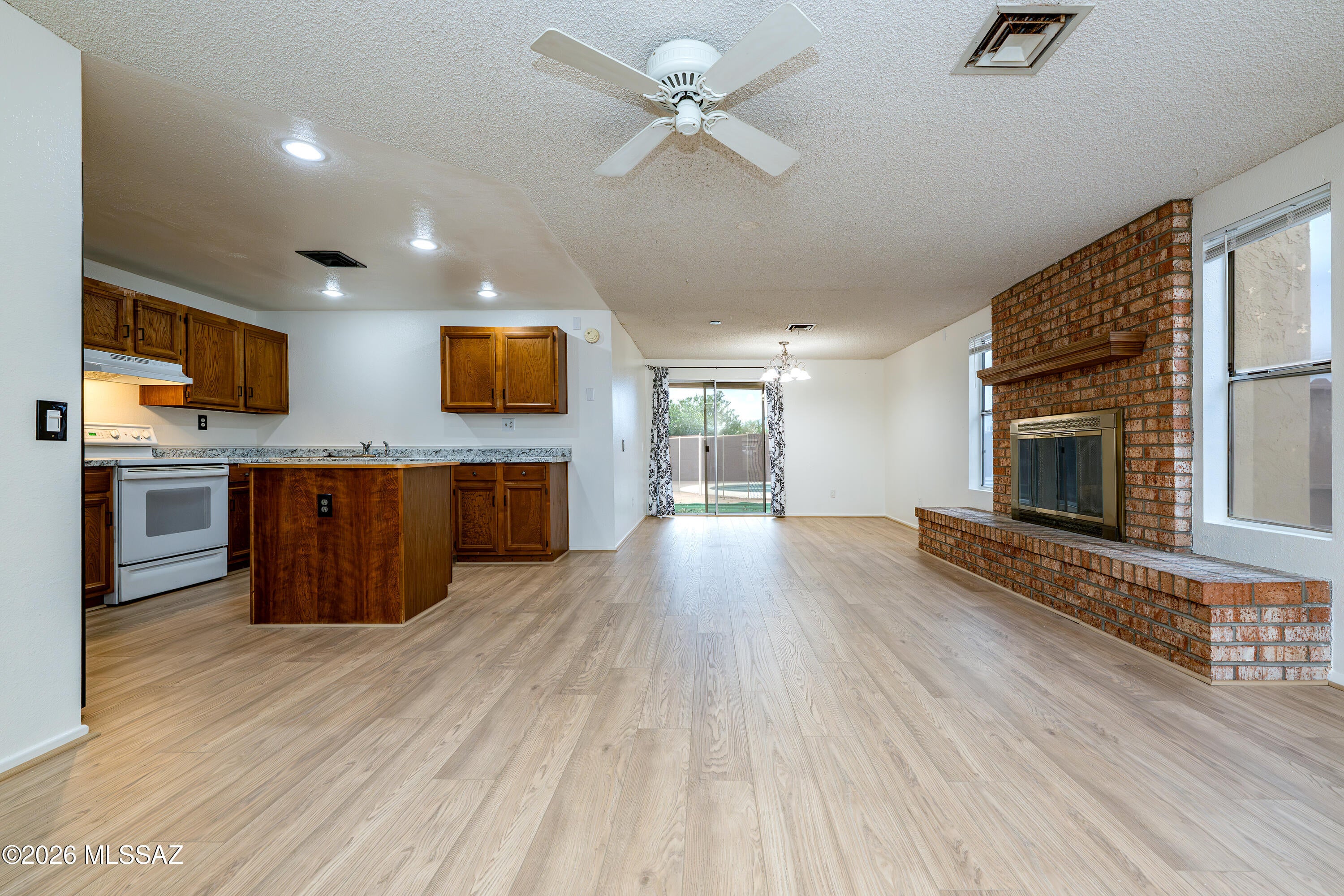 Del Bac Heights(1-35) - Residential
