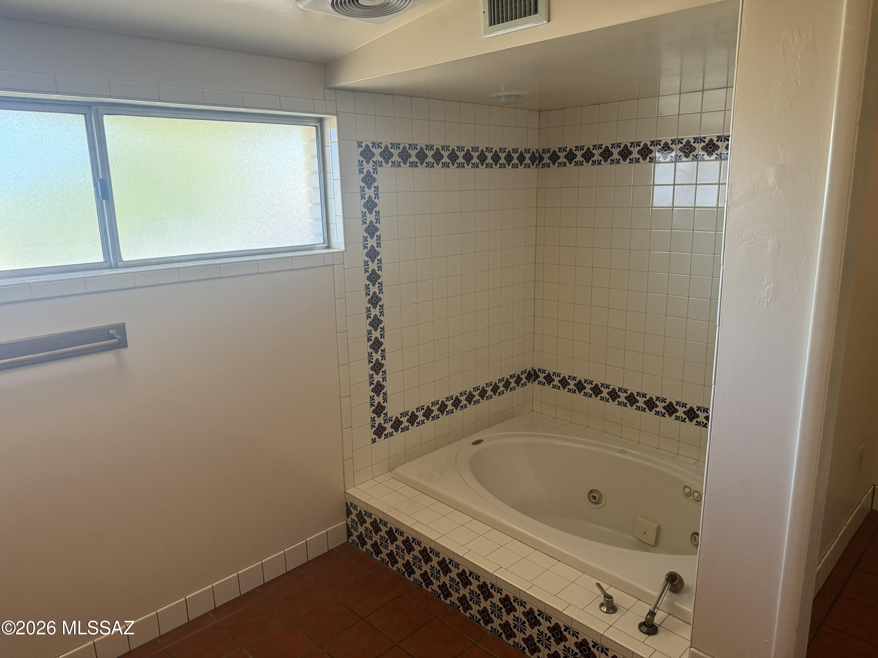 Hermosa Hills Estates - Residential Lease