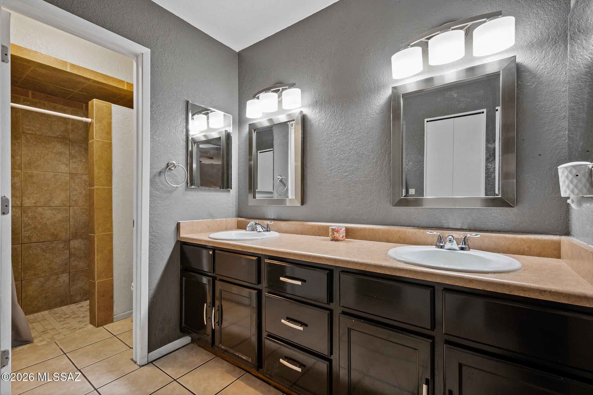 Edgebrooke Village (1-79) - Residential