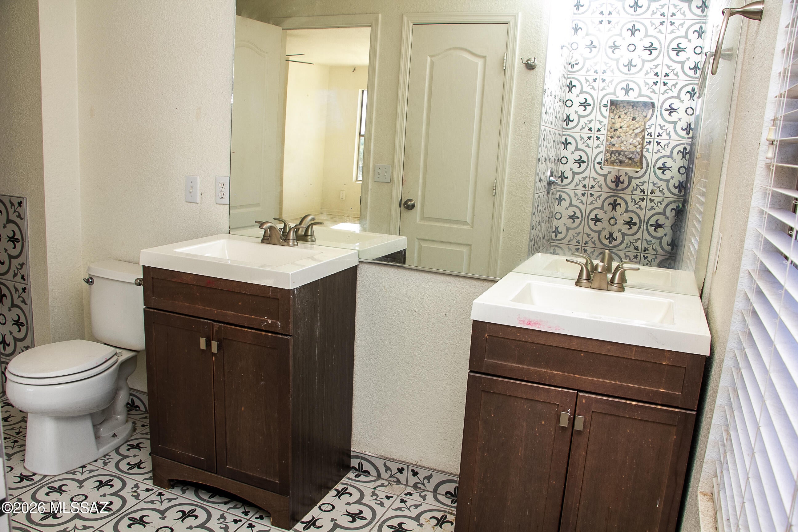 Oakmore At Midvale (266-318) - Residential