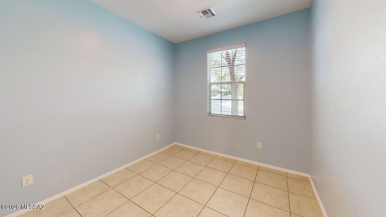 La Estancia De Tucson (1-330) - Residential Lease