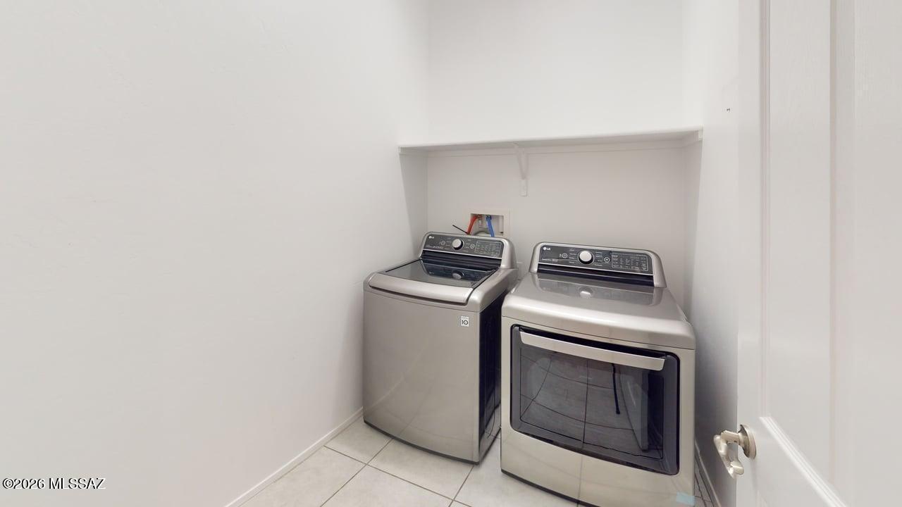 La Estancia De Tucson (1-330) - Residential Lease
