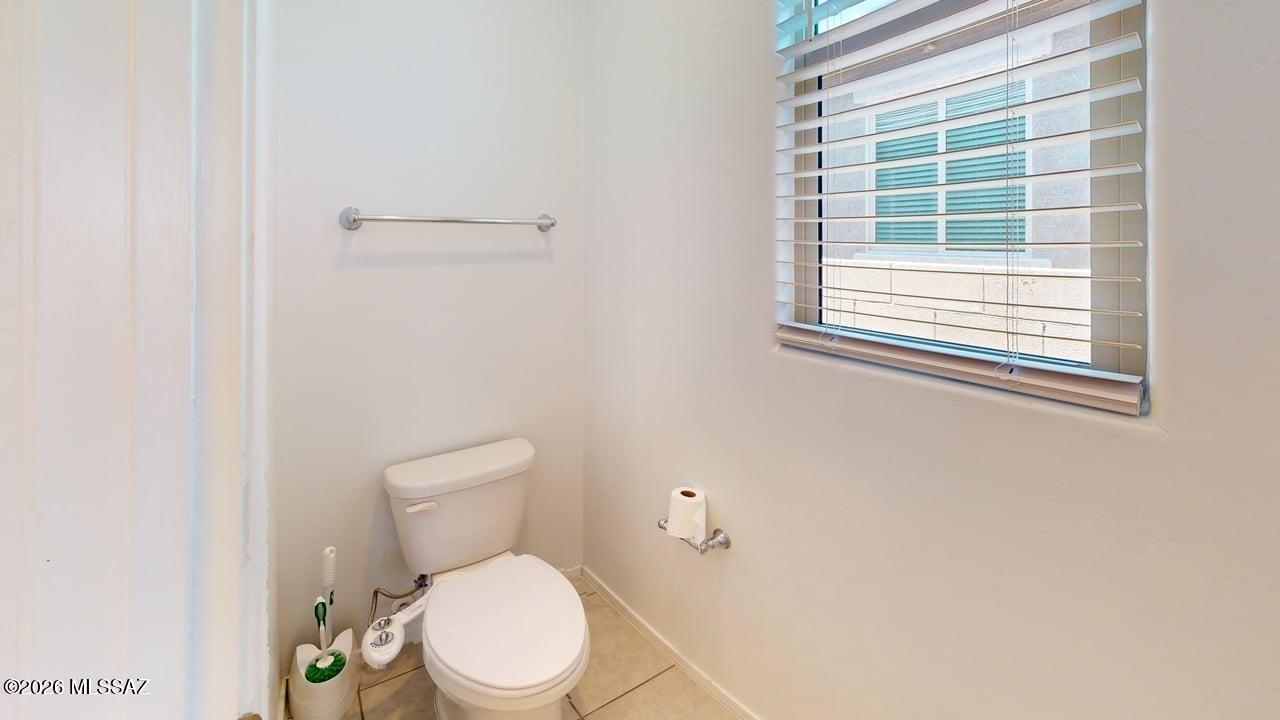 La Estancia De Tucson (1-330) - Residential Lease