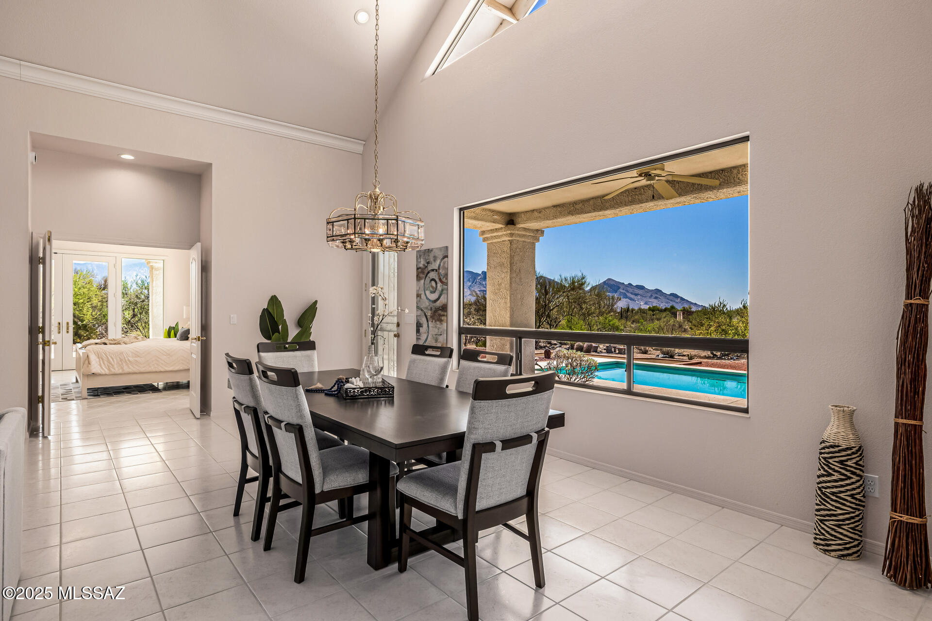 La Cholla Airpark - Residential