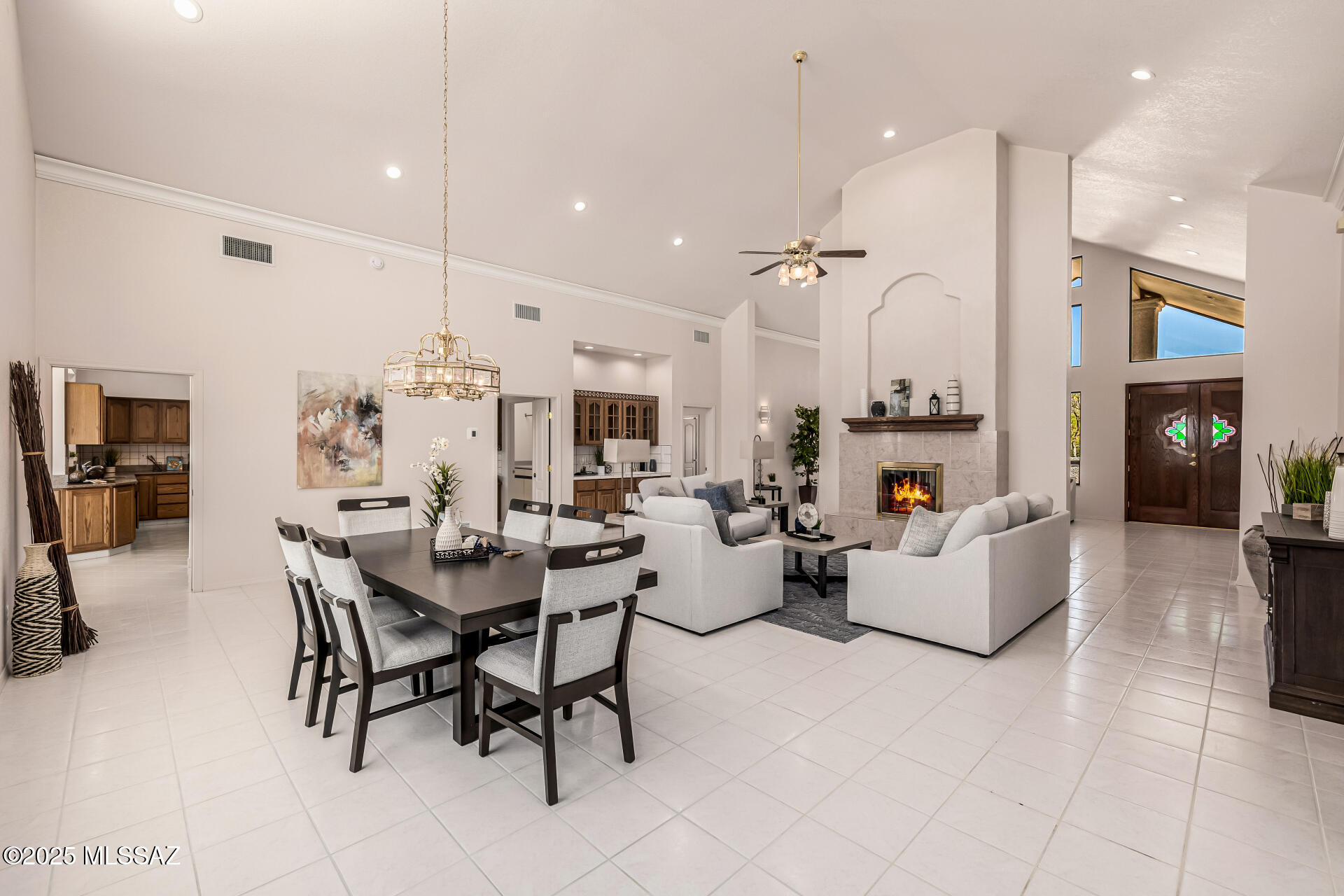 La Cholla Airpark - Residential