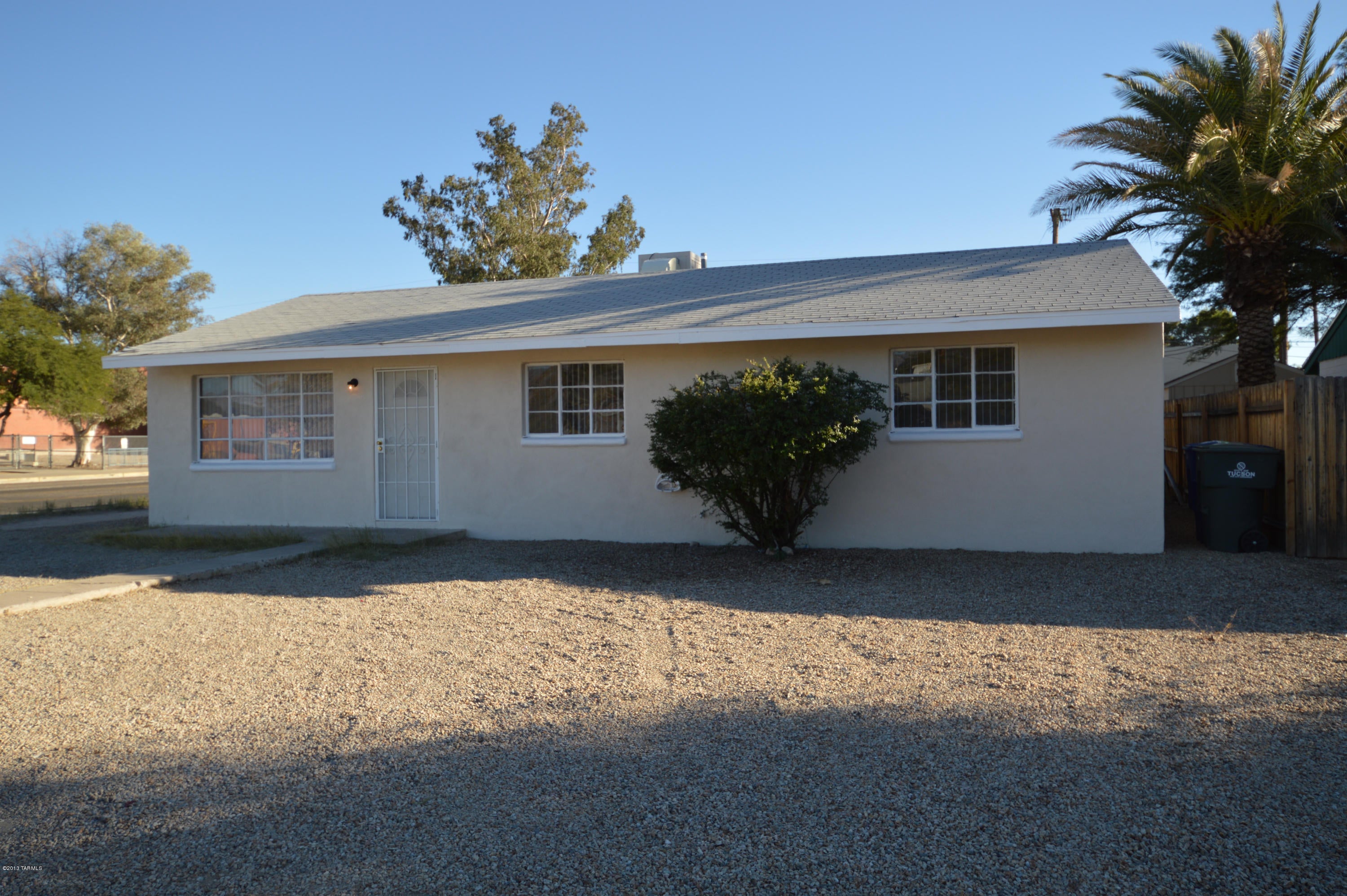 You'll LOVE this place! Ceramic tile throughout! ENORMOUS yard with 6' privacy fence! A/C! Down the street to elementary school! Conveniently located near bus lines and shopping! Don't miss this fabulous opportunity! CALL TODAY!