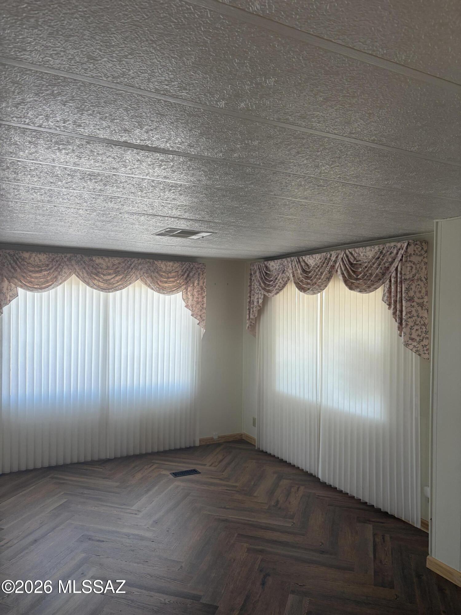 Green Valley Mobile Estates (438-568) - Residential