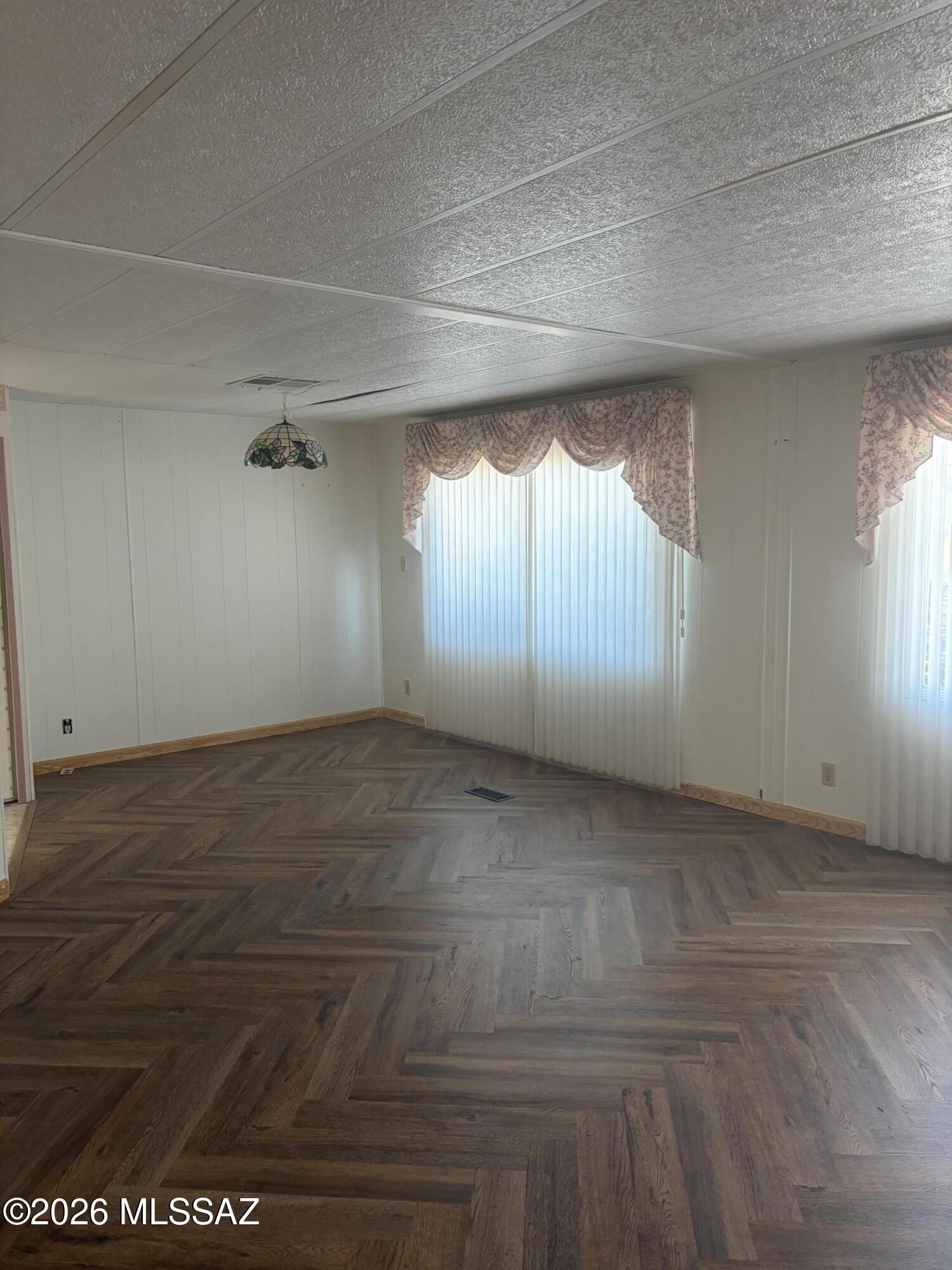 Green Valley Mobile Estates (438-568) - Residential