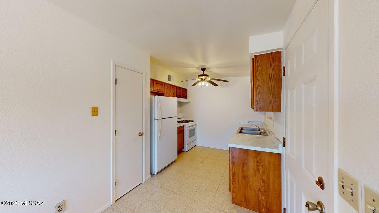 Adelanto - Residential