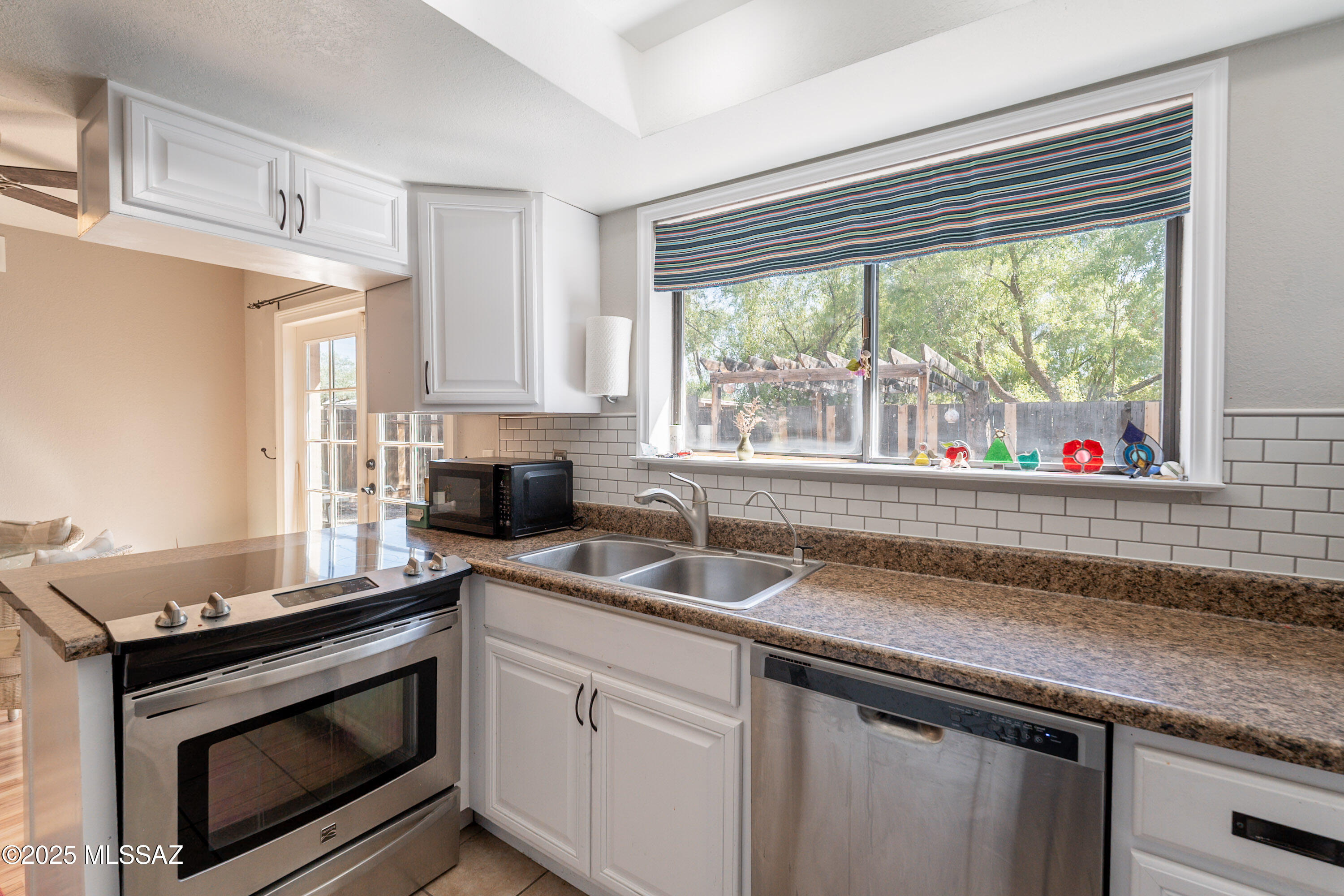 Fort Mesquite Condos (1-16) - Residential