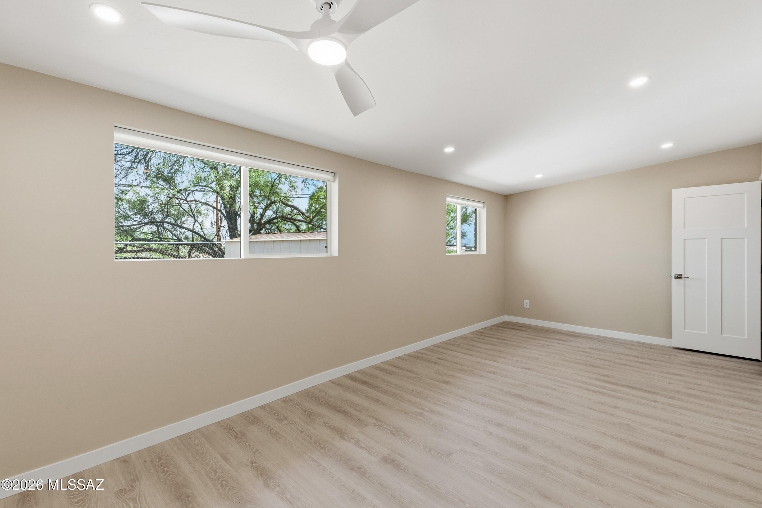 Kingston Knolls Terrace - Residential