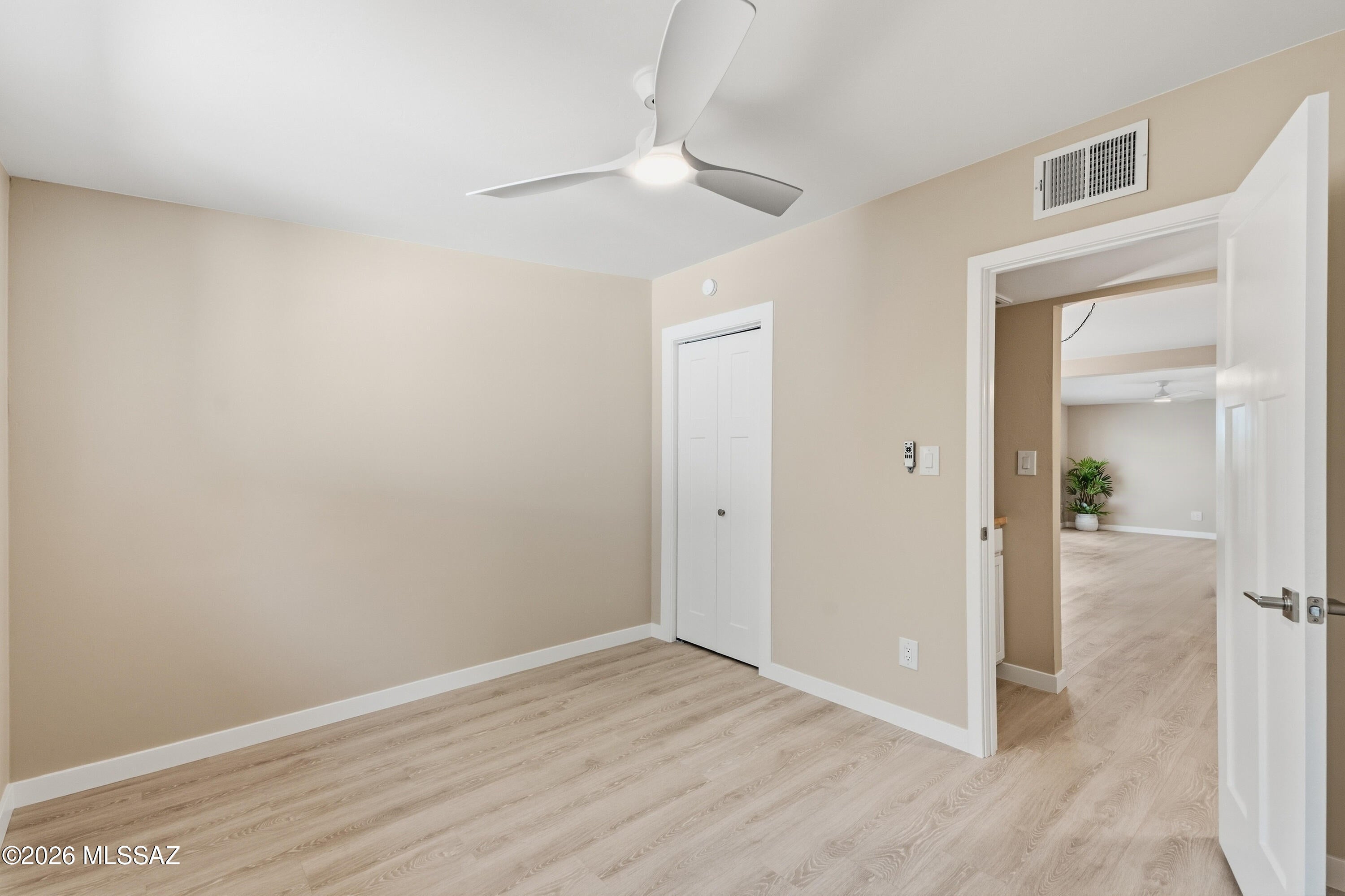 Kingston Knolls Terrace - Residential