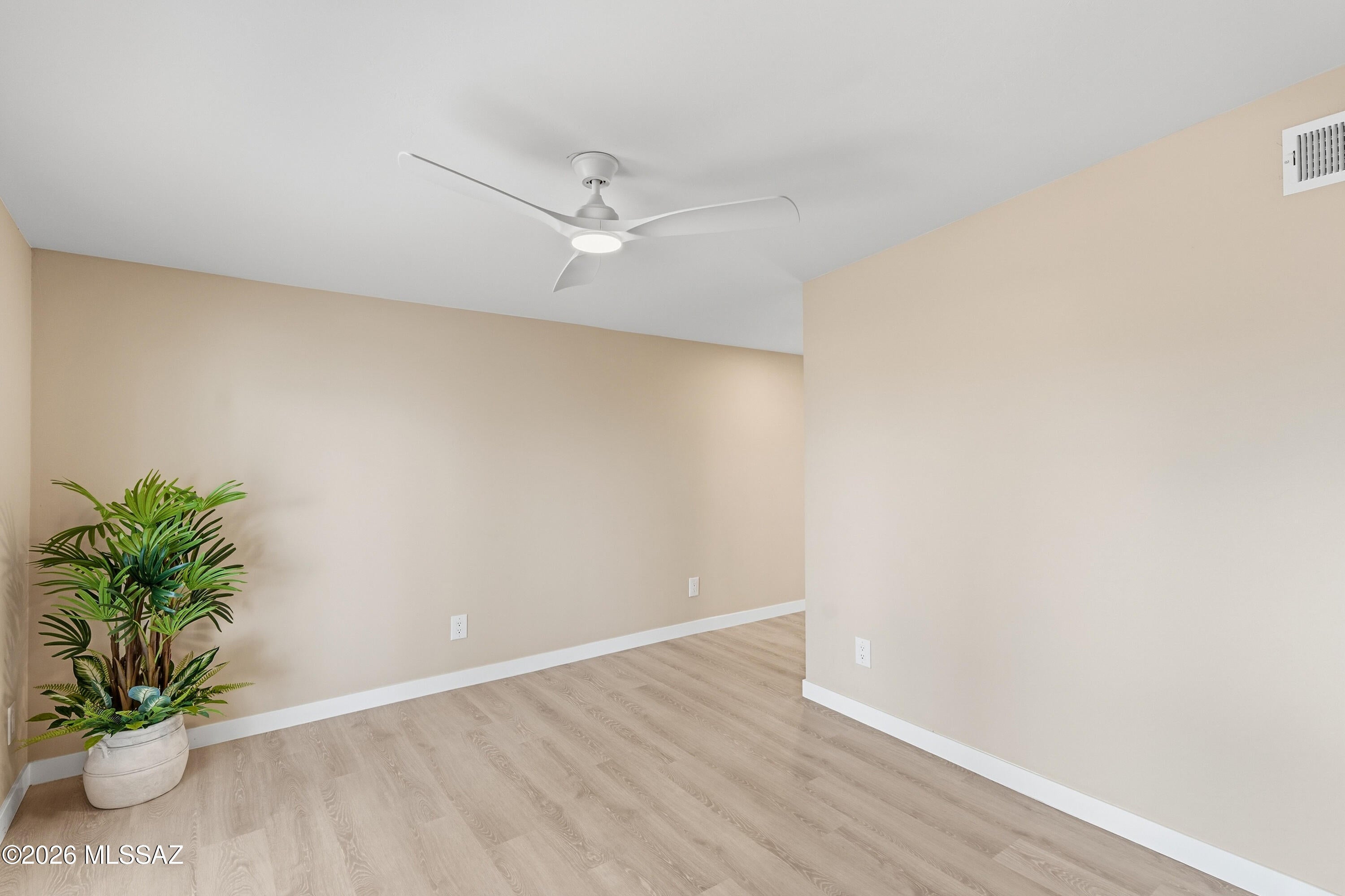 Kingston Knolls Terrace - Residential