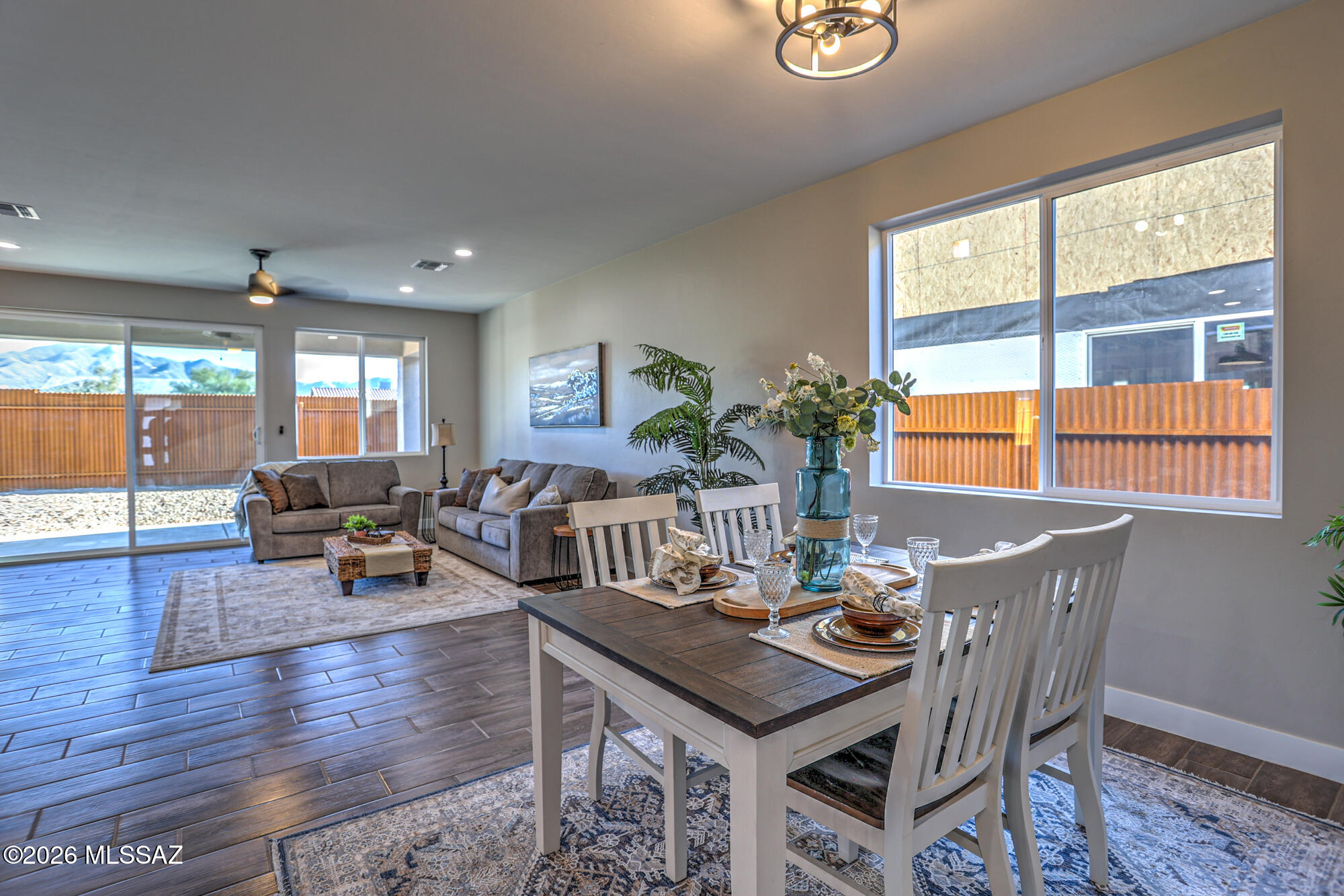 New Tucson Unit NO. 4 (1-203) - Residential