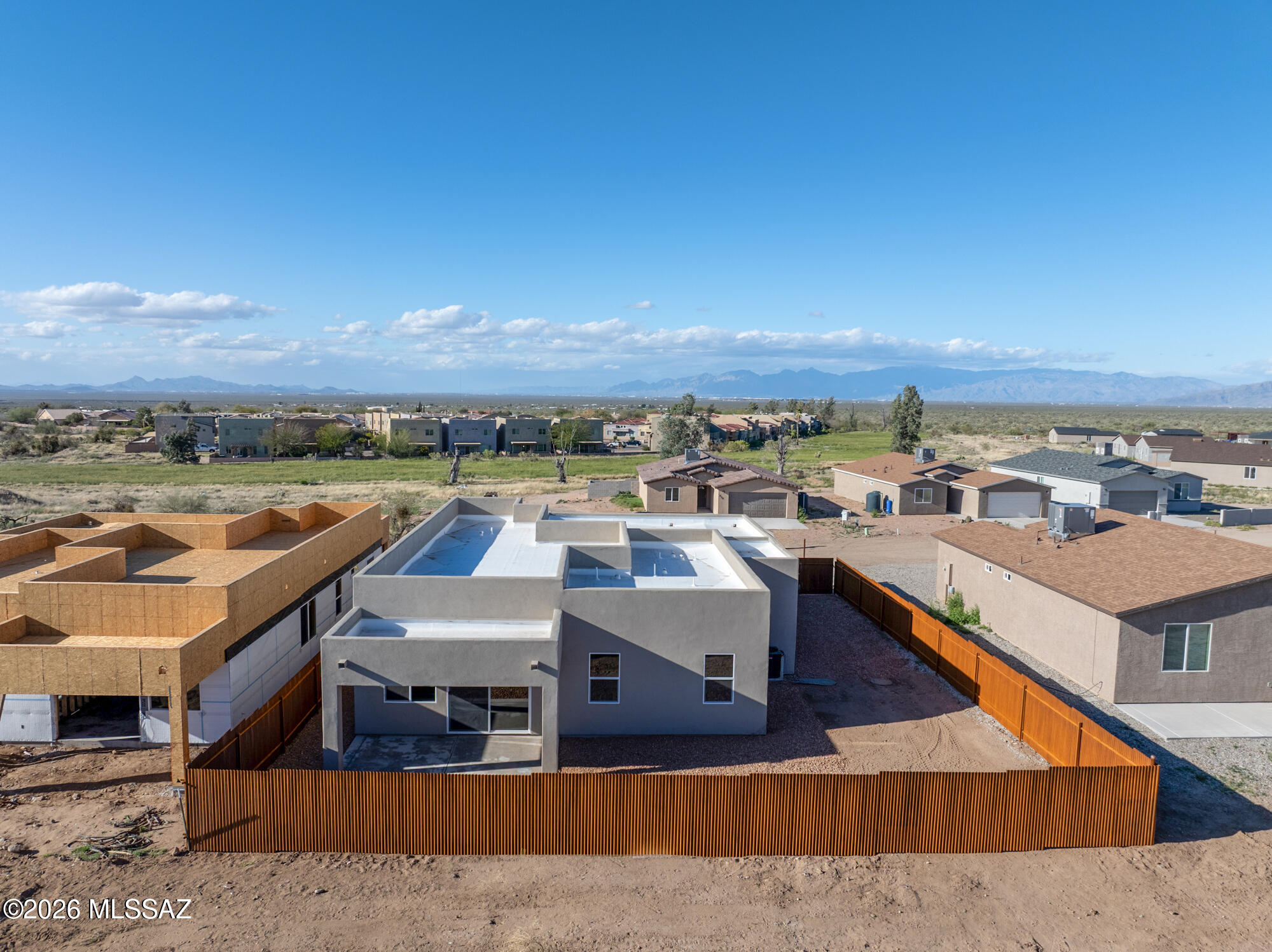 New Tucson Unit NO. 4 (1-203) - Residential