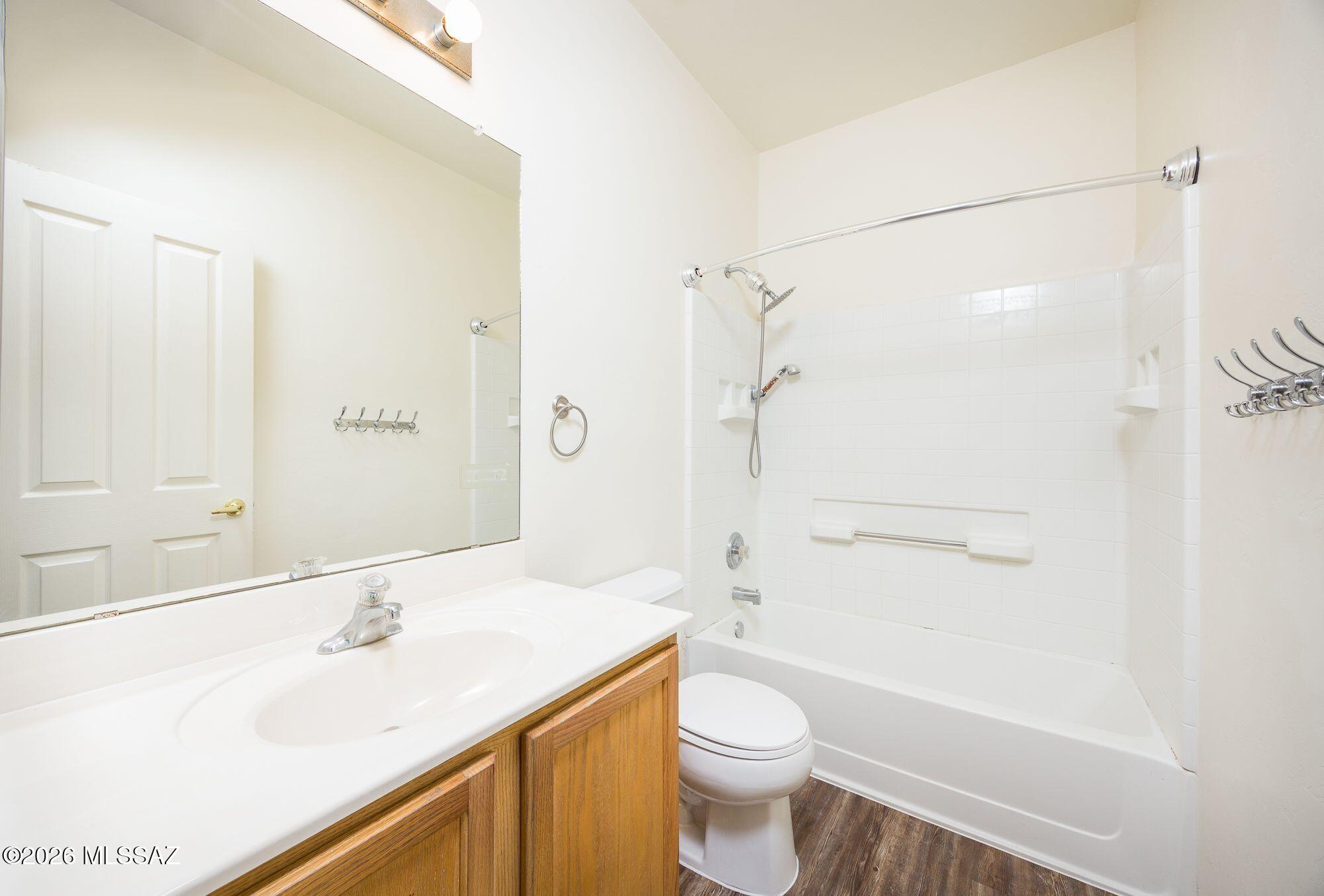 Continental Reserve Blk. 7 & 8 (1-82) - Residential Lease