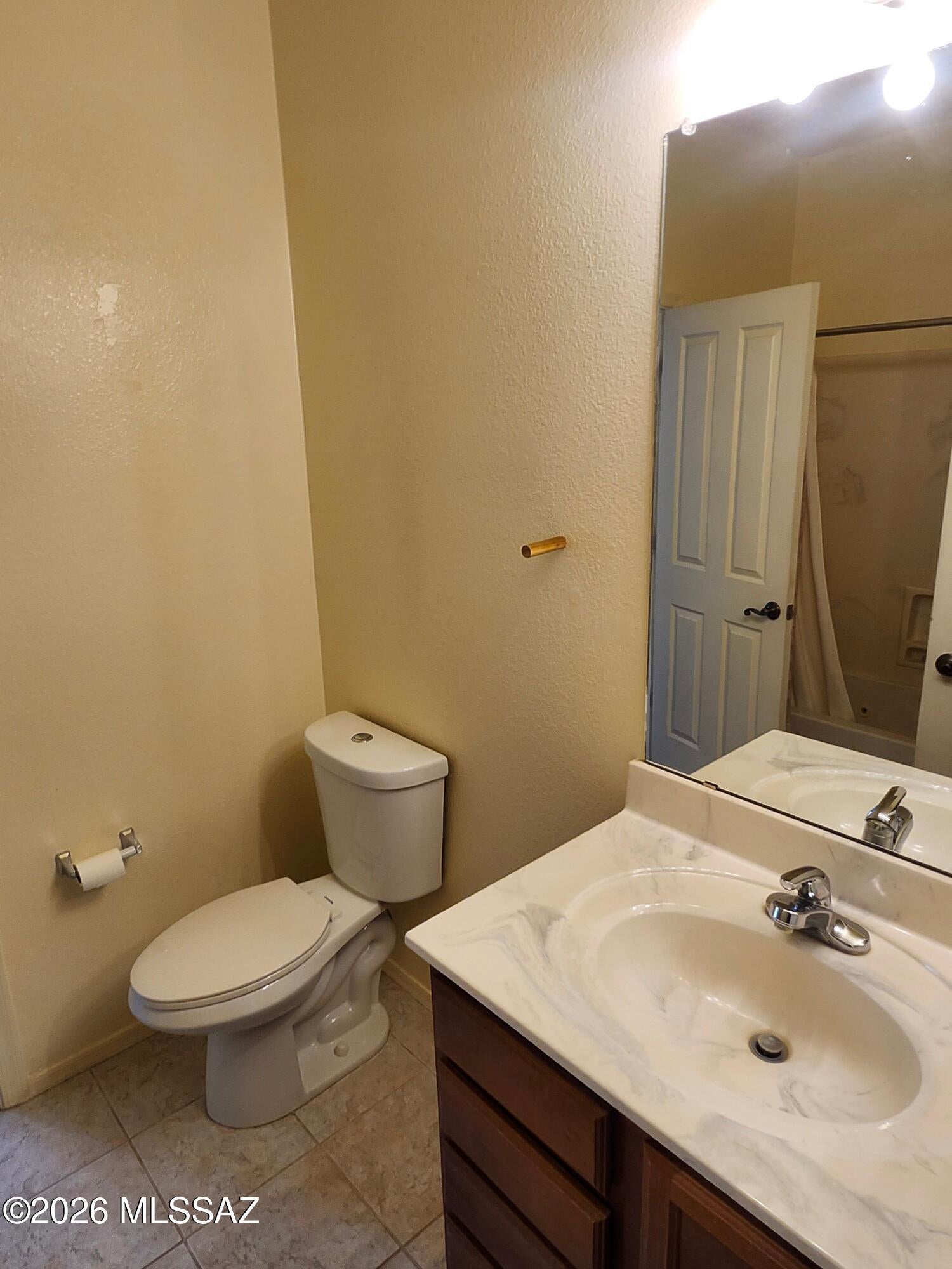 Riverhaven (1-373) - Residential Lease