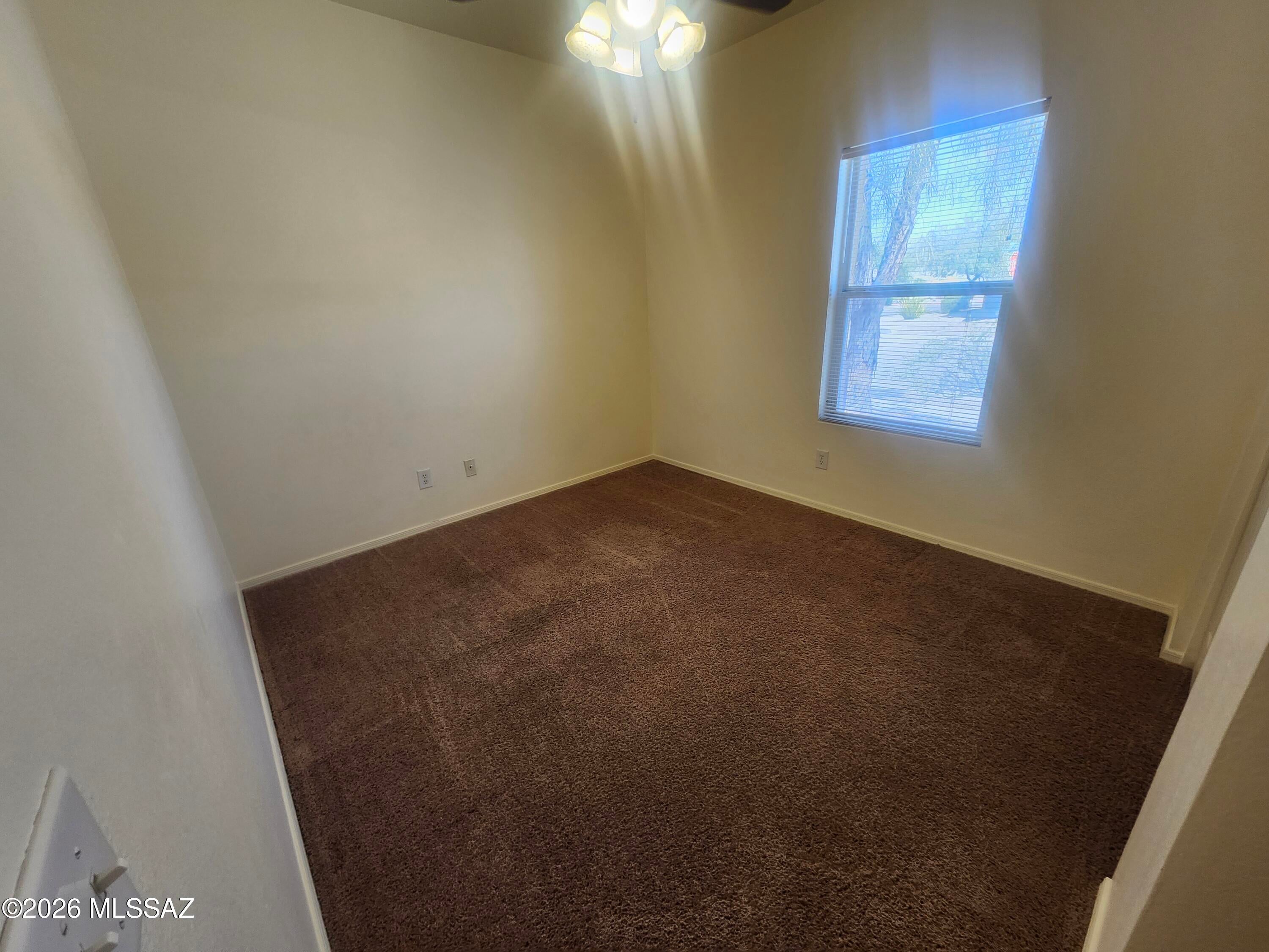 Riverhaven (1-373) - Residential Lease