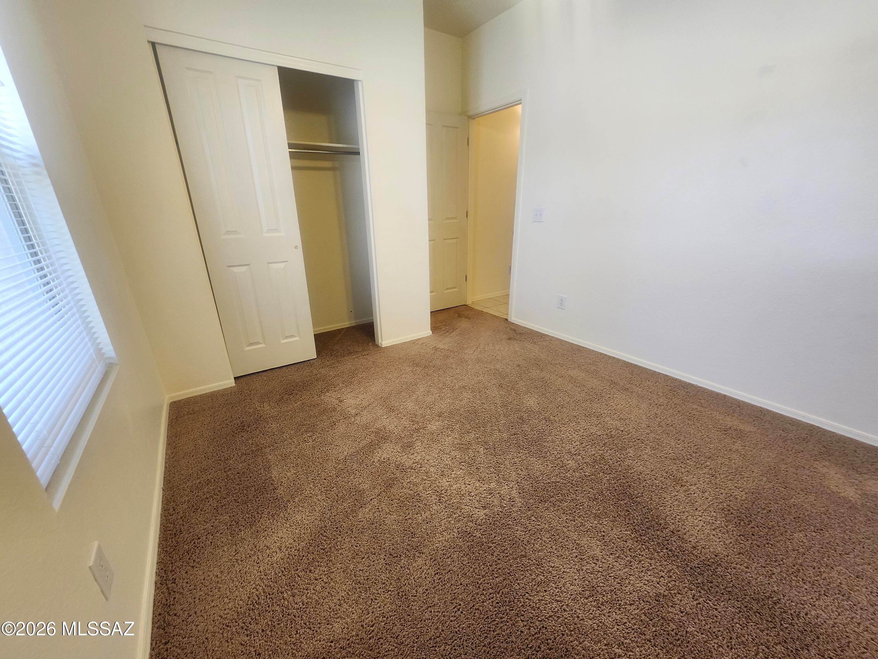 Riverhaven (1-373) - Residential Lease